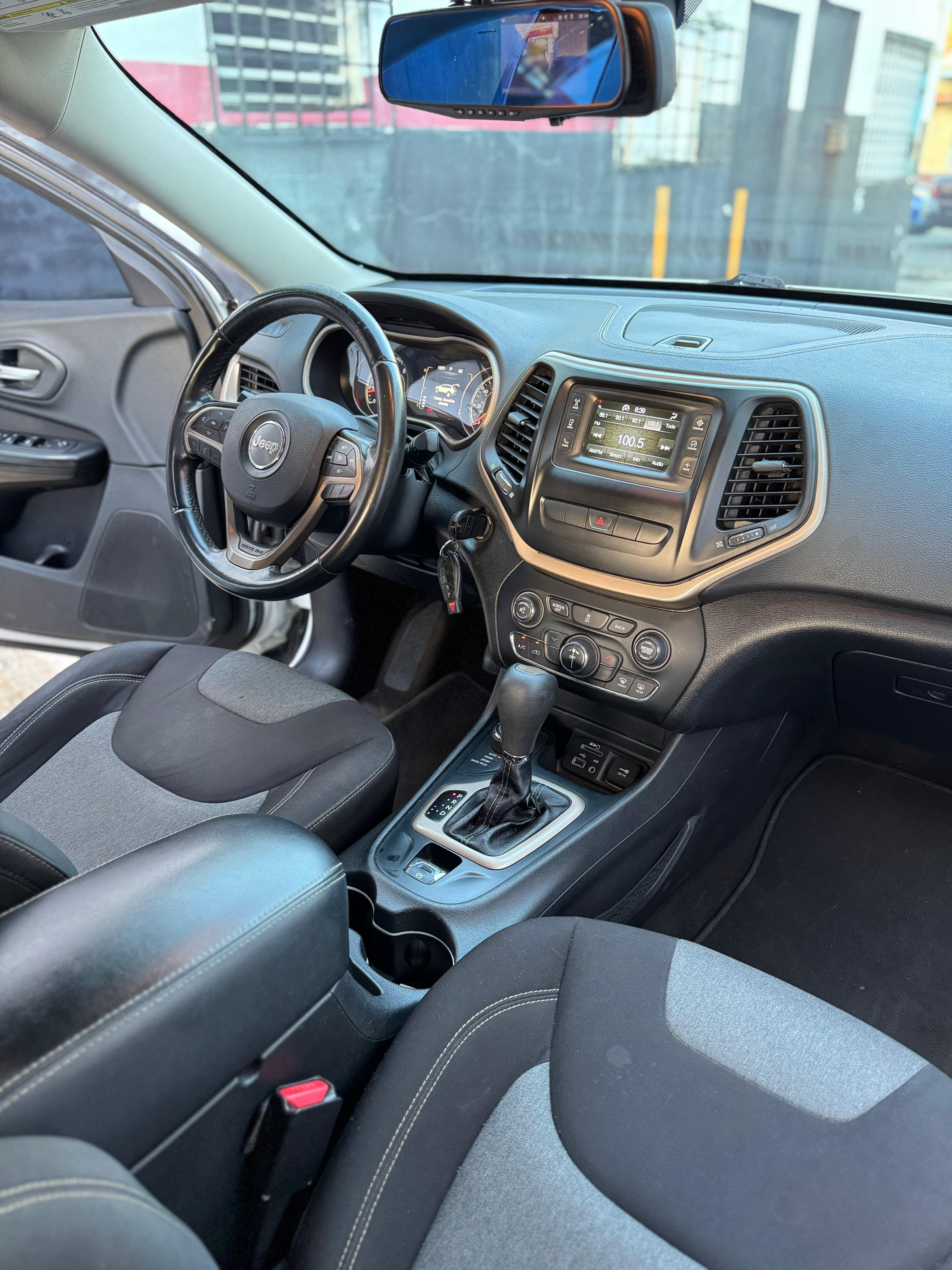Grand cherokee latitud 2014 en óptimas condiciones  Foto 7277404-6.jpg