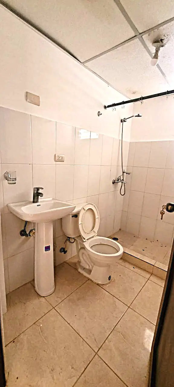 RENTA DE APARTAMENTO – PRIMER NIVEL EN RESIDENCIAL CERRADO Foto 7277427-10.jpg