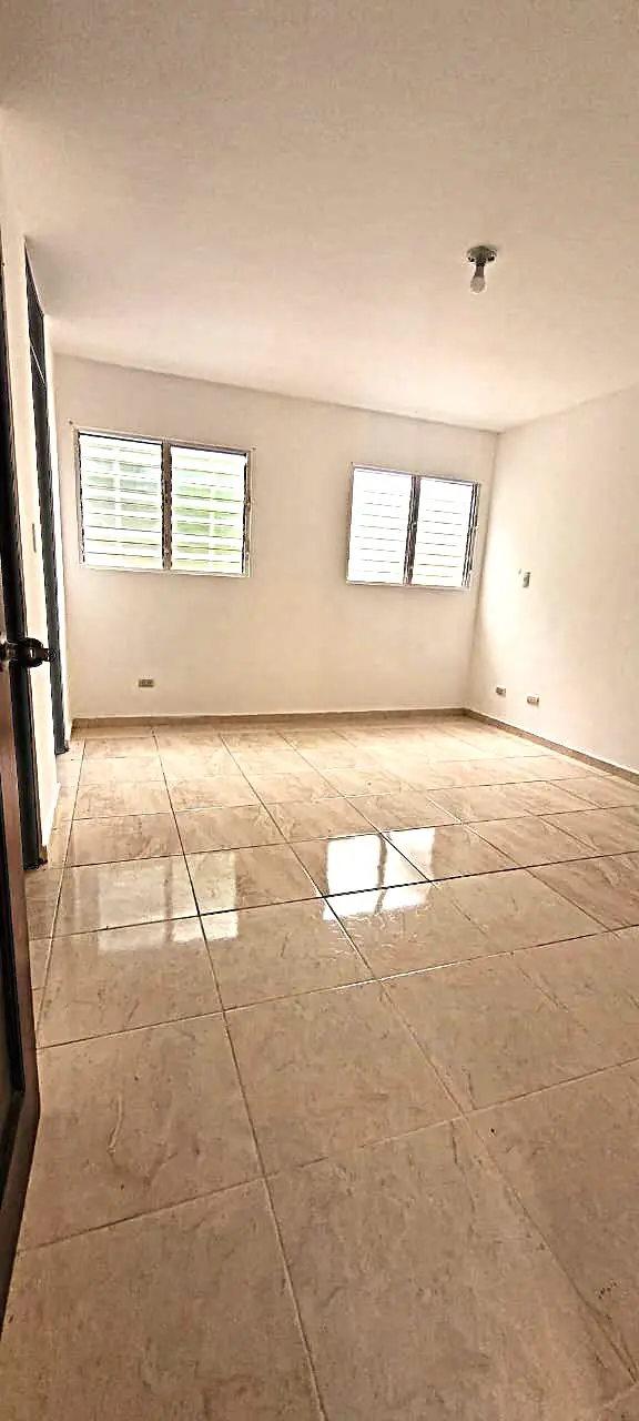 RENTA DE APARTAMENTO – PRIMER NIVEL EN RESIDENCIAL CERRADO Foto 7277427-12.jpg