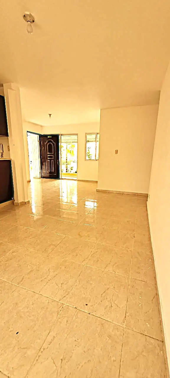 RENTA DE APARTAMENTO – PRIMER NIVEL EN RESIDENCIAL CERRADO Foto 7277427-4.jpg