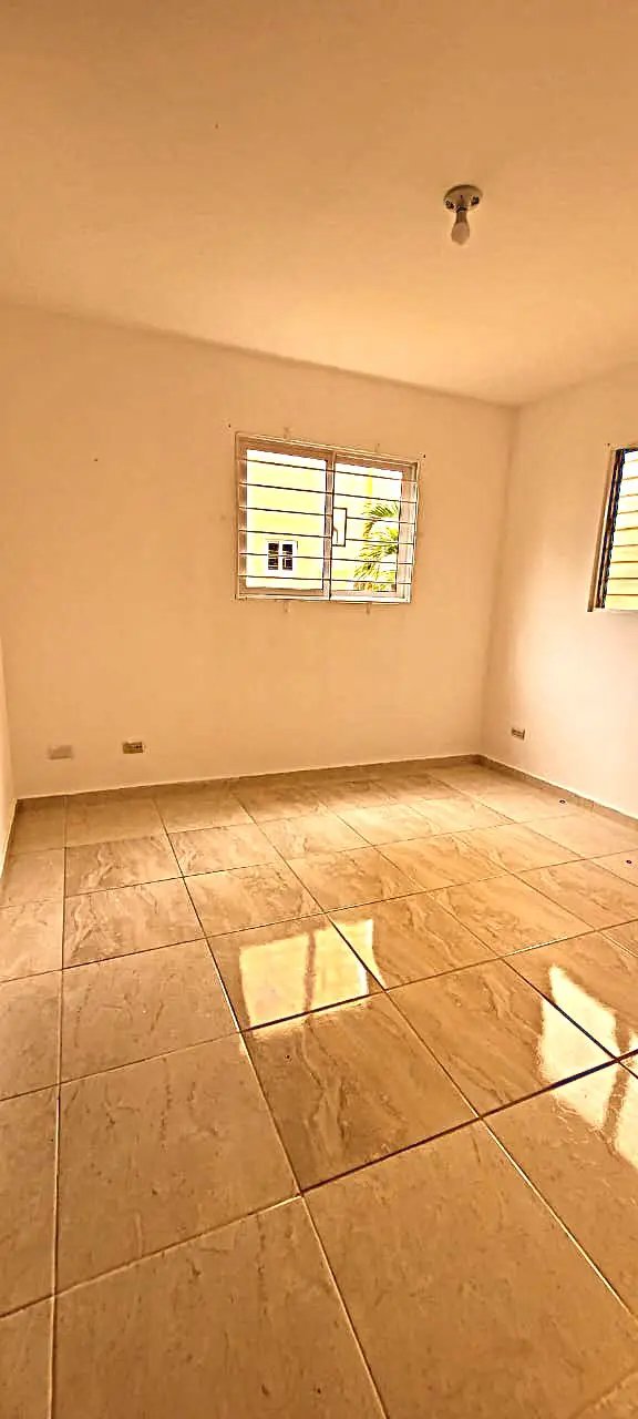 RENTA DE APARTAMENTO – PRIMER NIVEL EN RESIDENCIAL CERRADO Foto 7277427-8.jpg