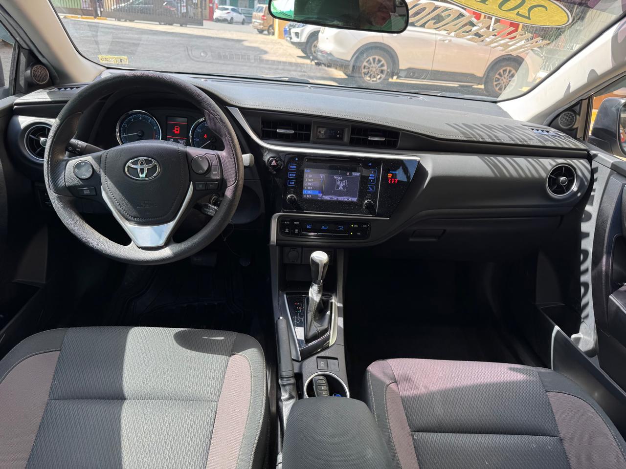 Toyota Corolla LE año 2019 Foto 7277500-7.jpg
