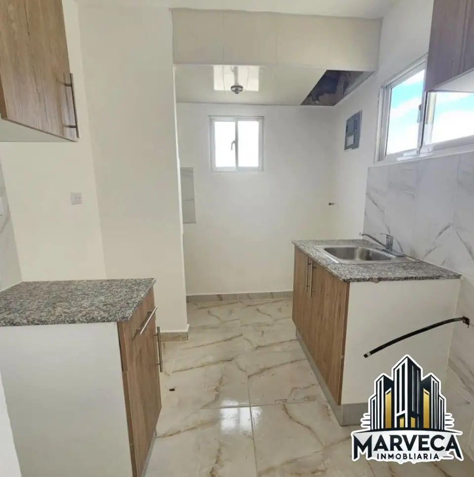 Un muy buen apartamento ubicado en la Ciudad Juan Bosch Foto 7277539-3.jpg