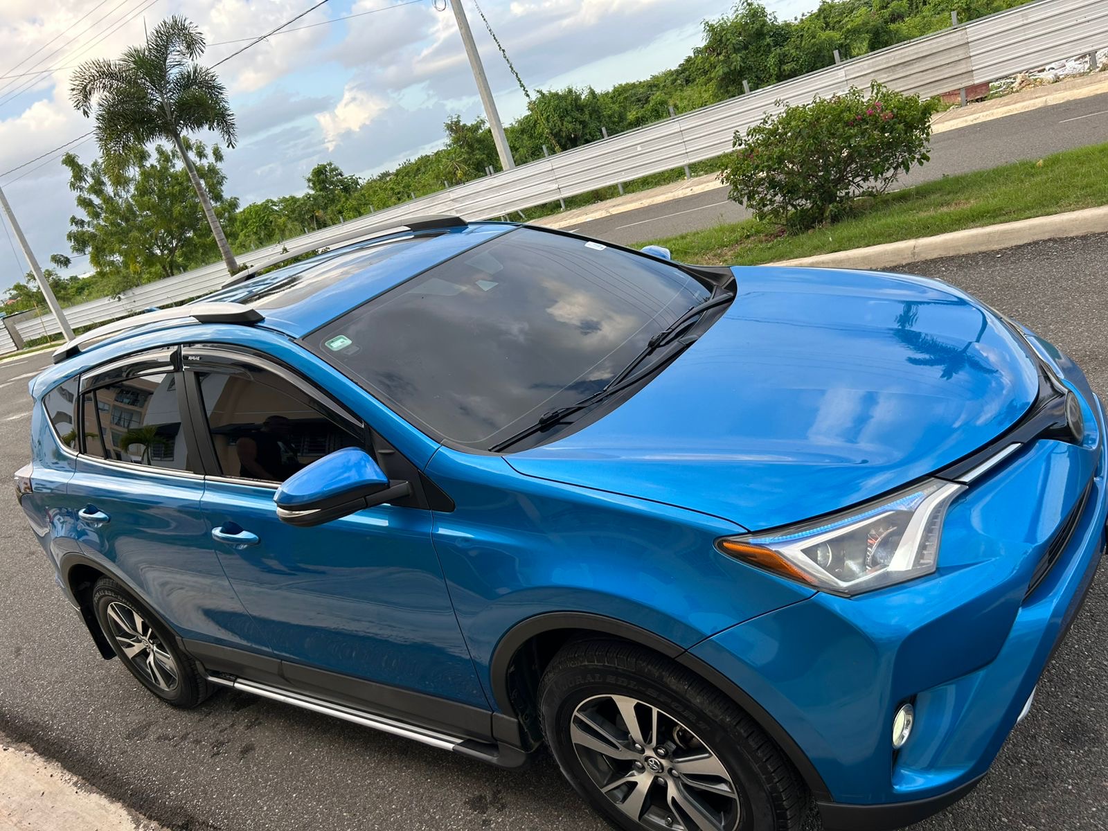 Vendo Toyota Rav4 Foto 7277691-5.jpg