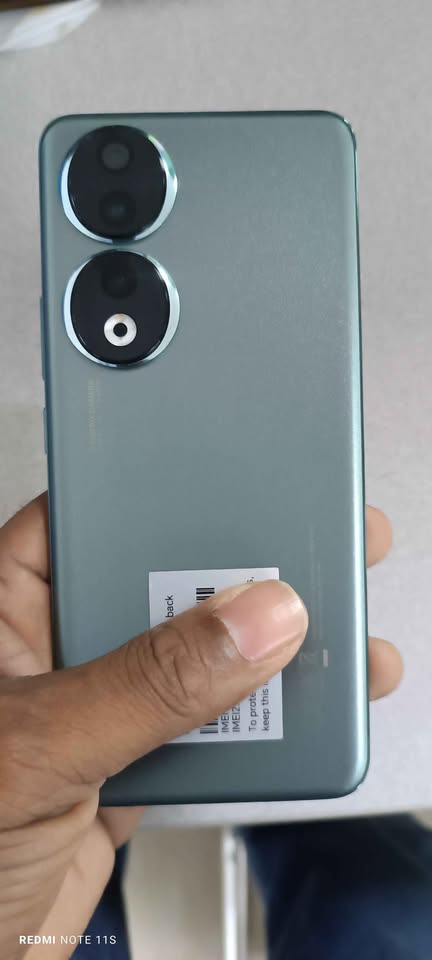 Honor 90 5g bloqueado por cuenta frp google Foto 7278190-3.jpg