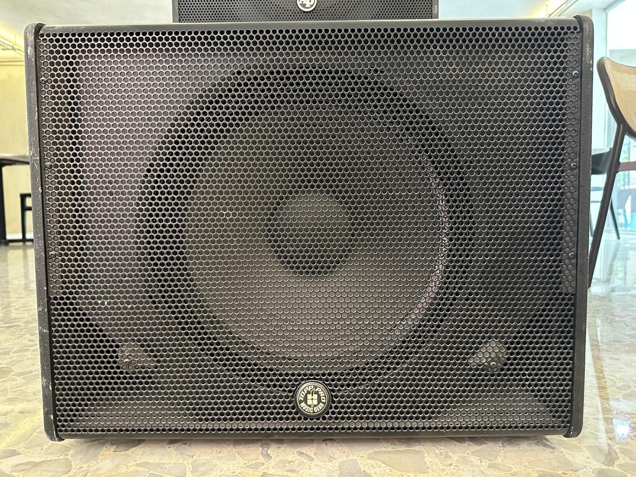 6 Bocinas 3 Subwoofer de 15 Blastking QSC K Series Top Pro Music Gear  Foto 7278378-8.jpg