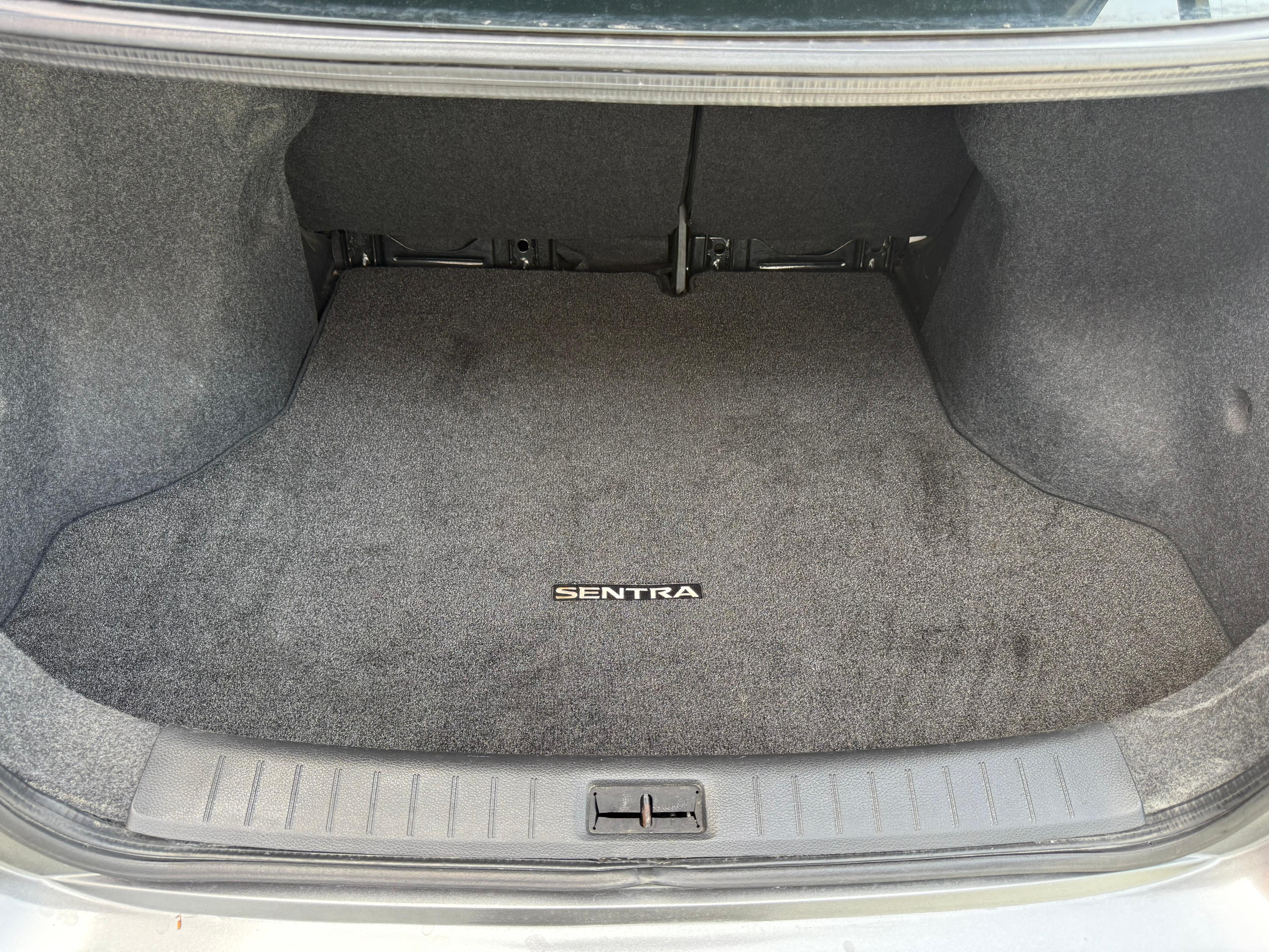 nissan sentra sr Foto 7278437-11.jpg