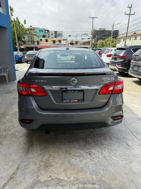 nissan sentra sr Foto 7278437-12.jpg