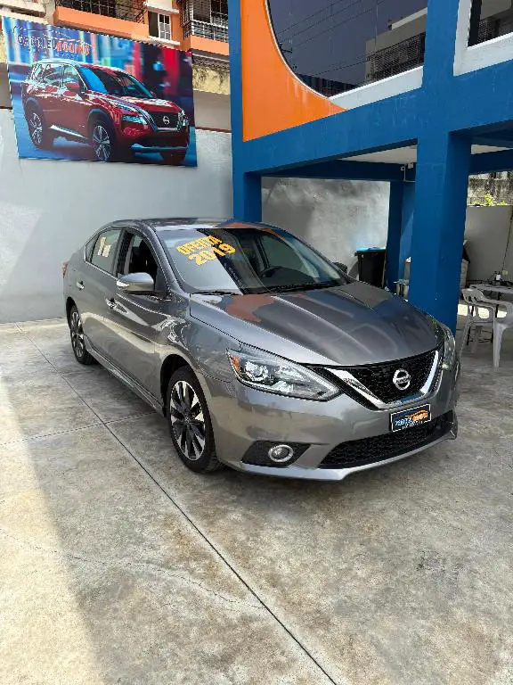 nissan sentra sr Foto 7278437-3.jpg