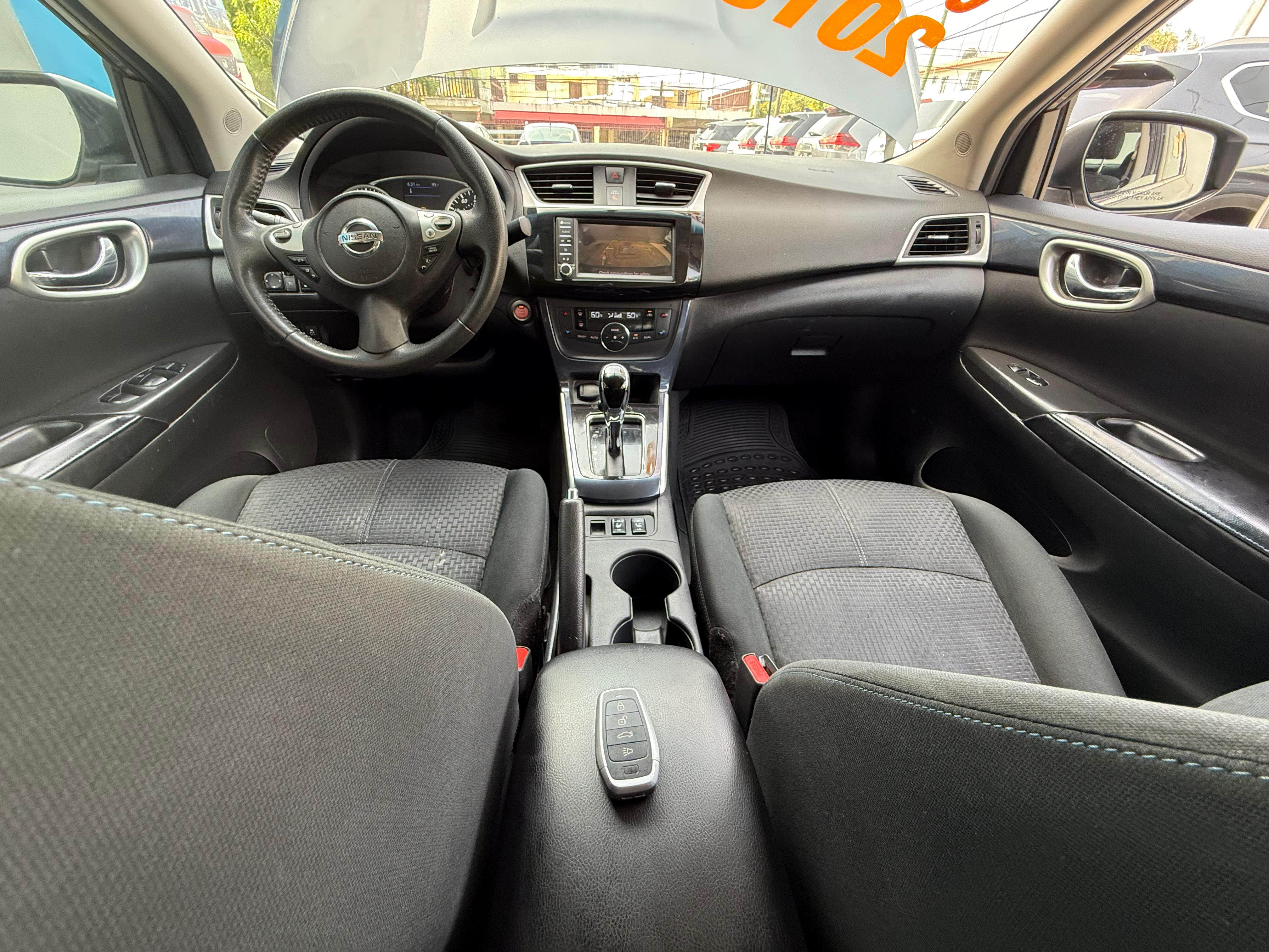 nissan sentra sr Foto 7278437-9.jpg