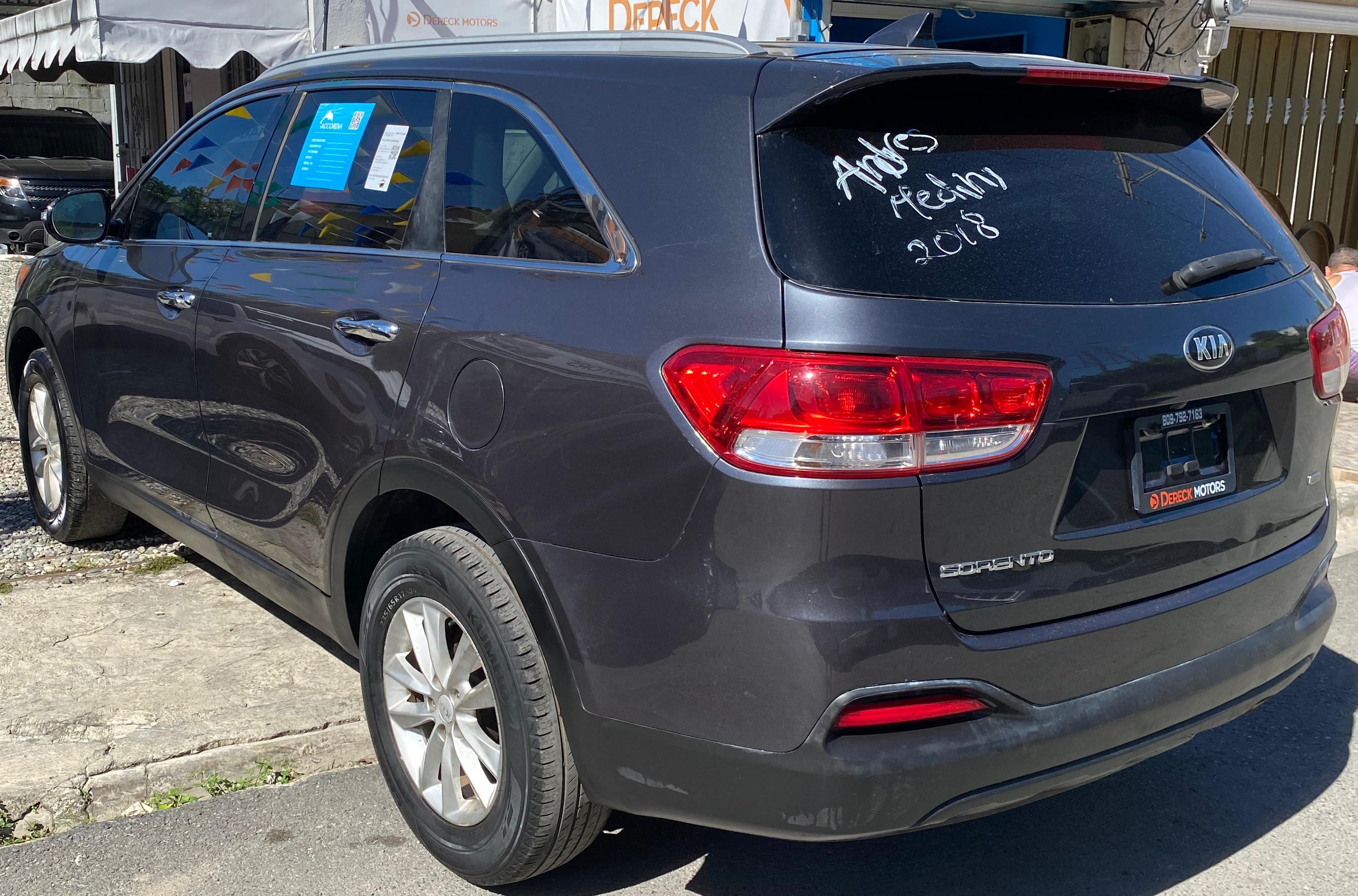 KIA SORENTO LX 2018 Foto 7278603-3.jpg