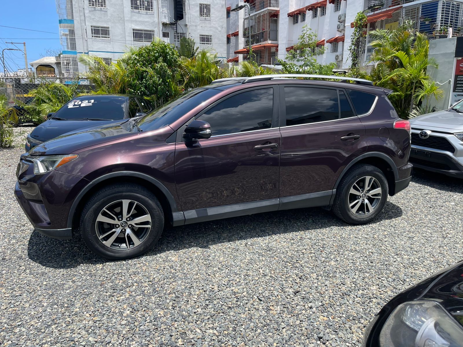 Toyota Rav4 - XLE 4x2 - Año 2017 Foto 7278949-3.jpg