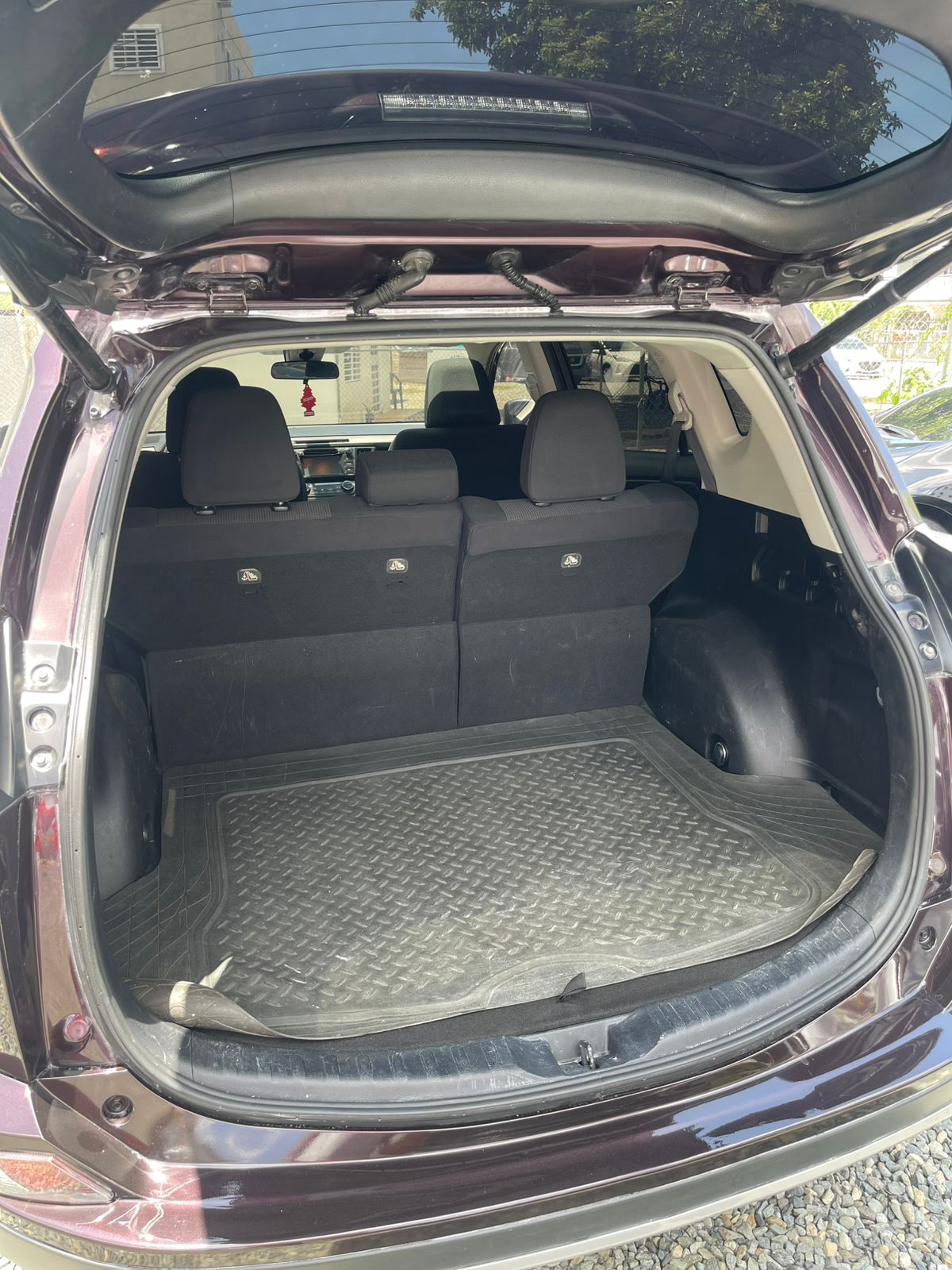 Toyota Rav4 - XLE 4x2 - Año 2017 Foto 7278949-4.jpg