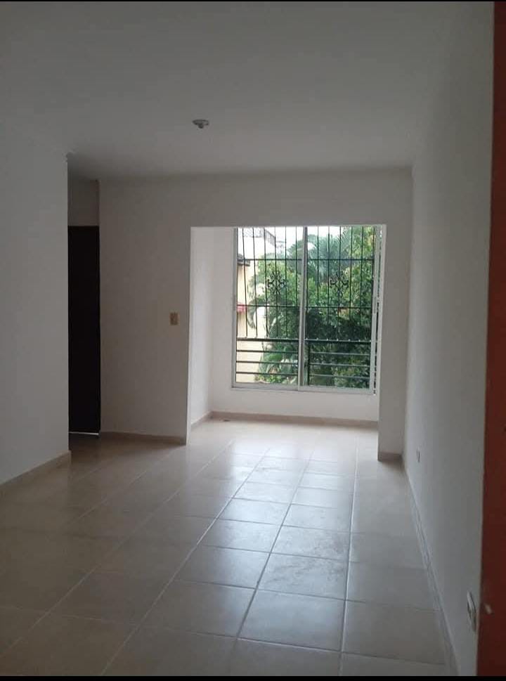 SE  VENDE Apartamento en Residencial Carmen Renata 3 Pantoja Santo Dom Foto 7279090-3.jpg