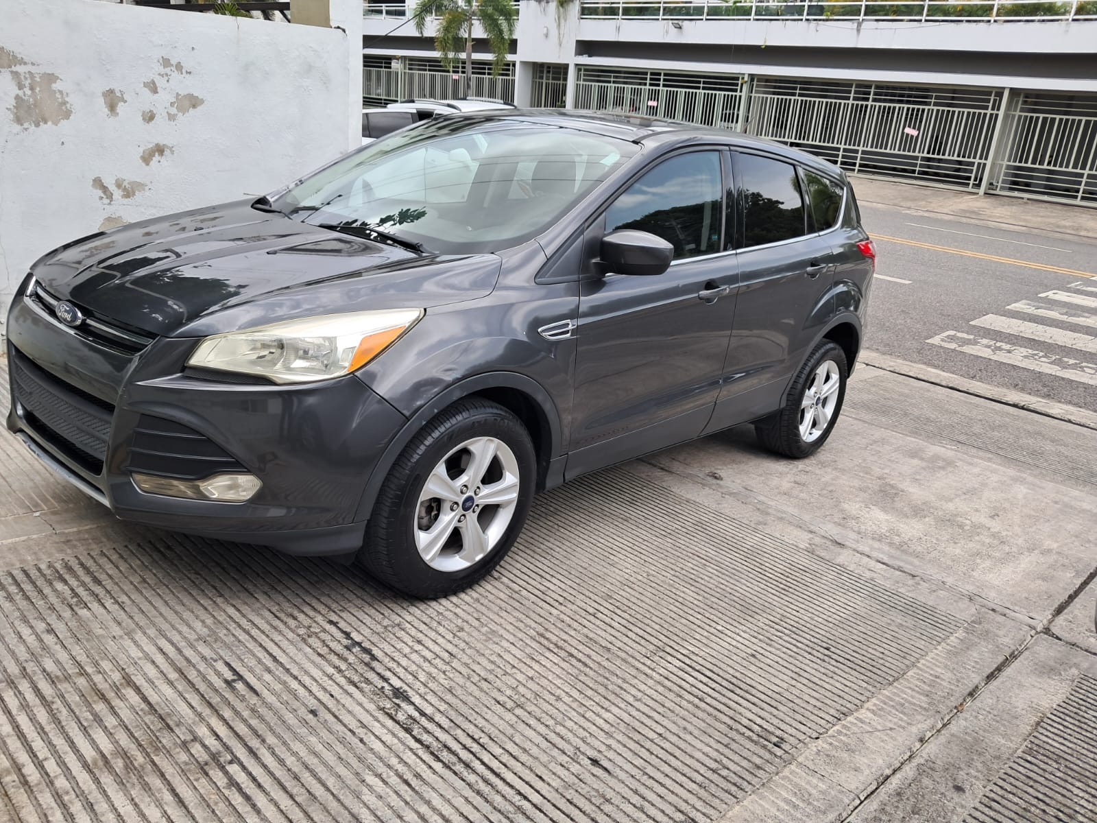 Ford Escape SE 2015 Foto 7279163-2.jpg