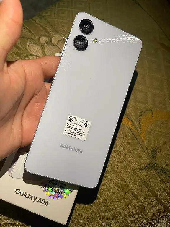 Samsung Galaxy A06 Foto 7279288-2.jpg