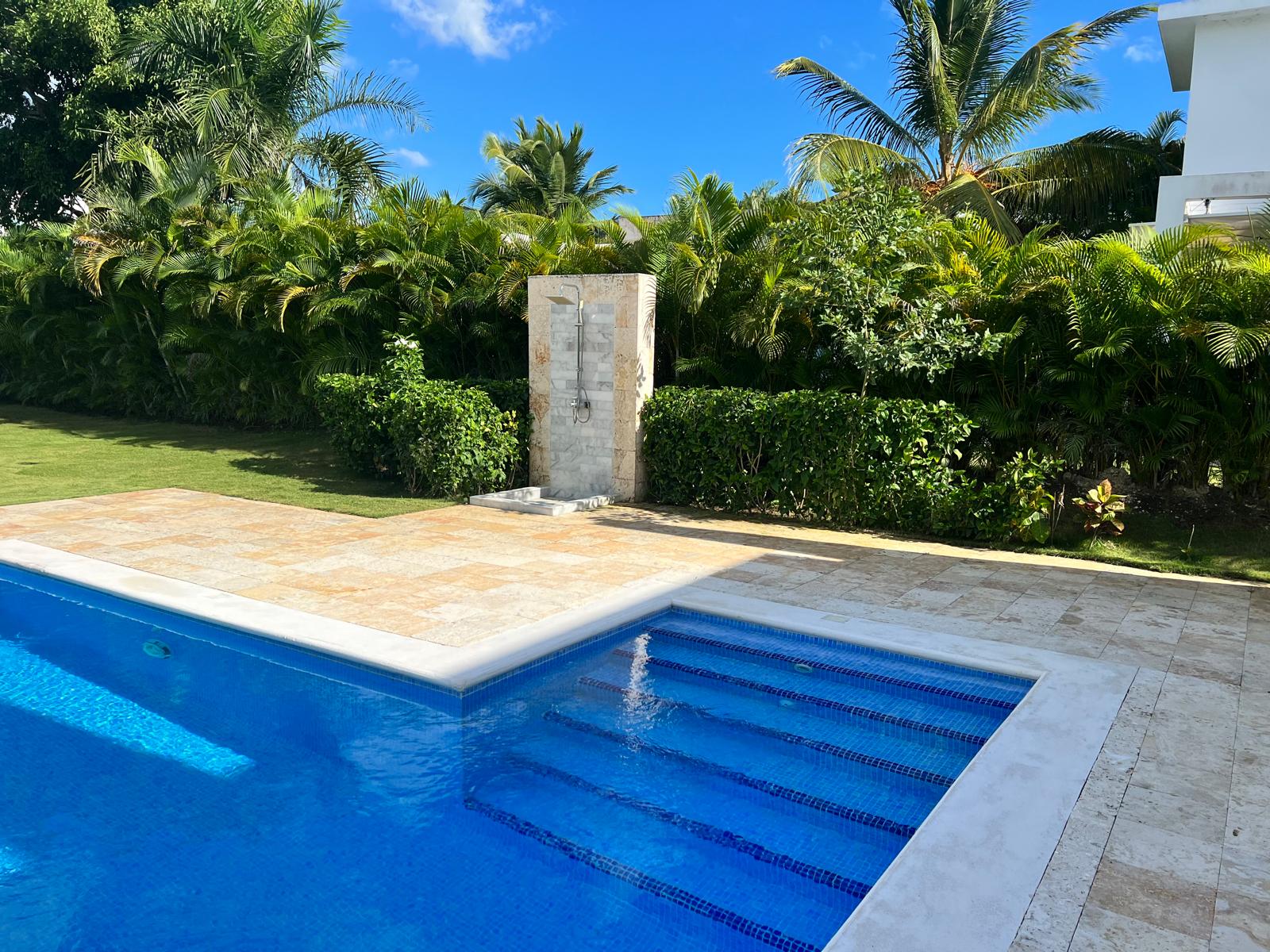 Vendo hermosa villa en Playa Nueva Romana  Foto 7279318-15.jpg