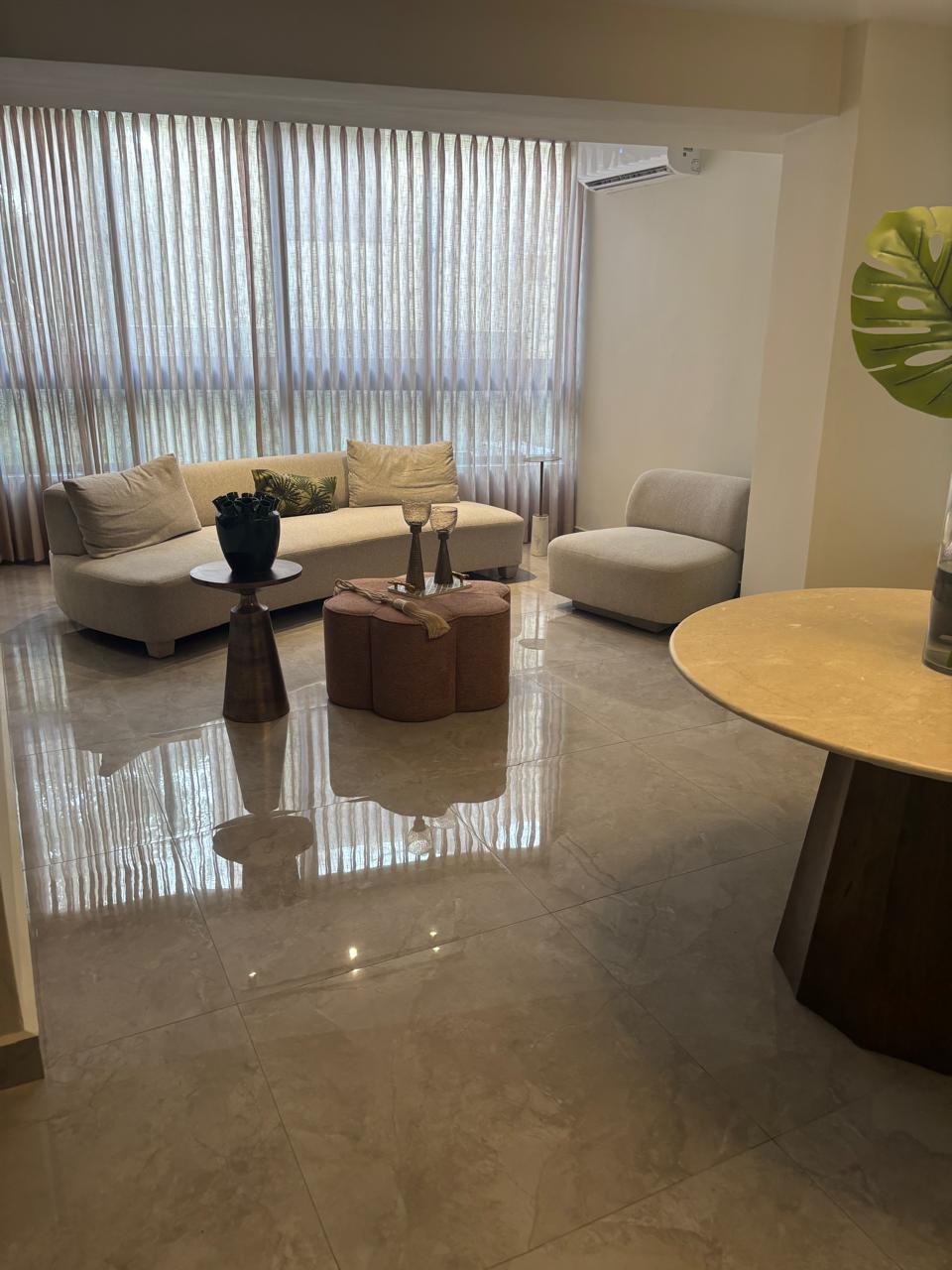 Venta de apto 2do nivel con terraza en Evaristo Morales Foto 7279383-9.jpg