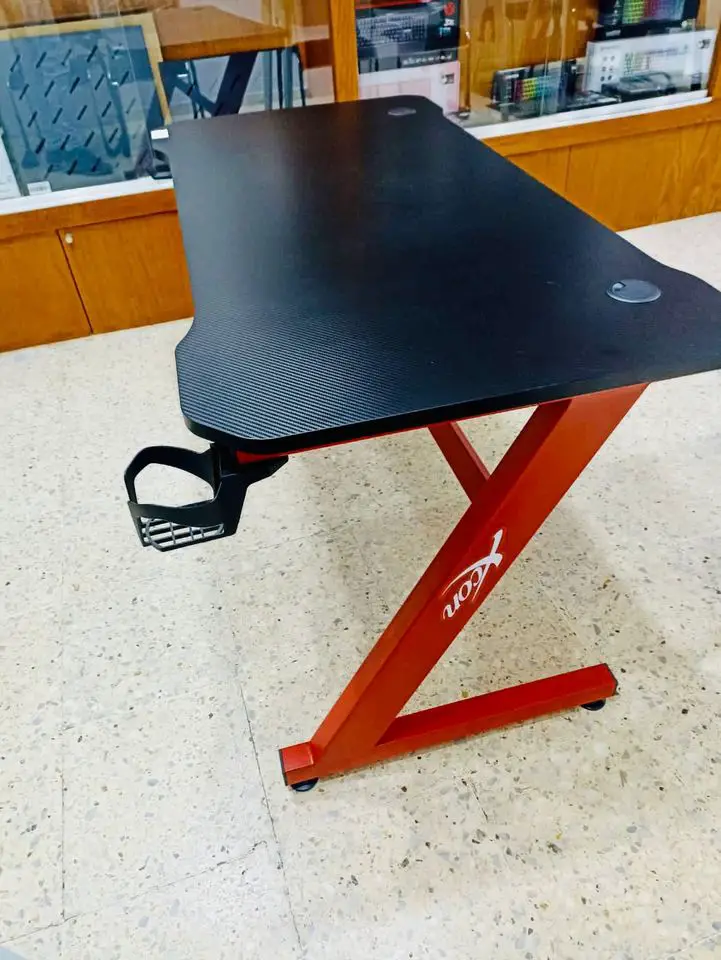 Tu Estación Gamer Ideal! Mesa Gaming con Porta Vaso y Porta Headset Foto 7279525-3.jpg