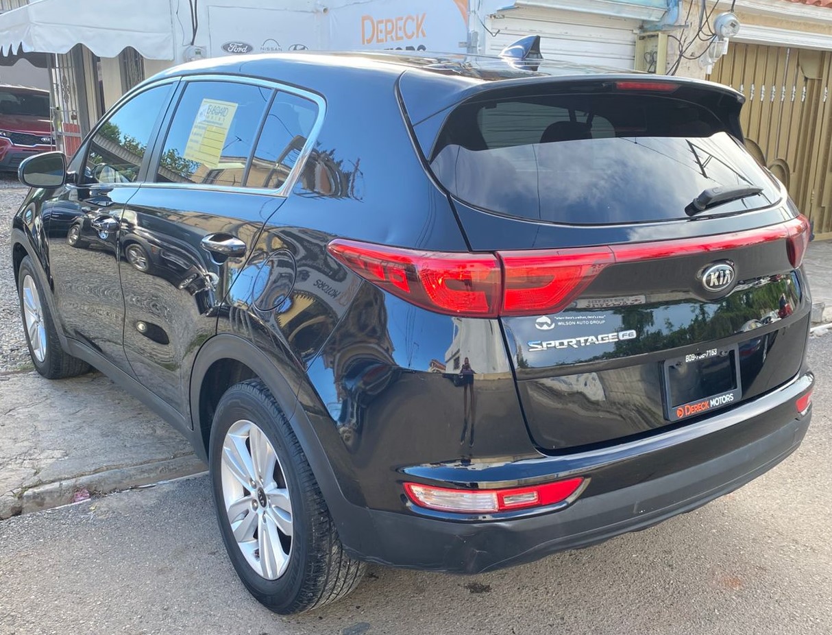 KIA SPORTAGE LX 2019  Foto 7279558-3.jpg