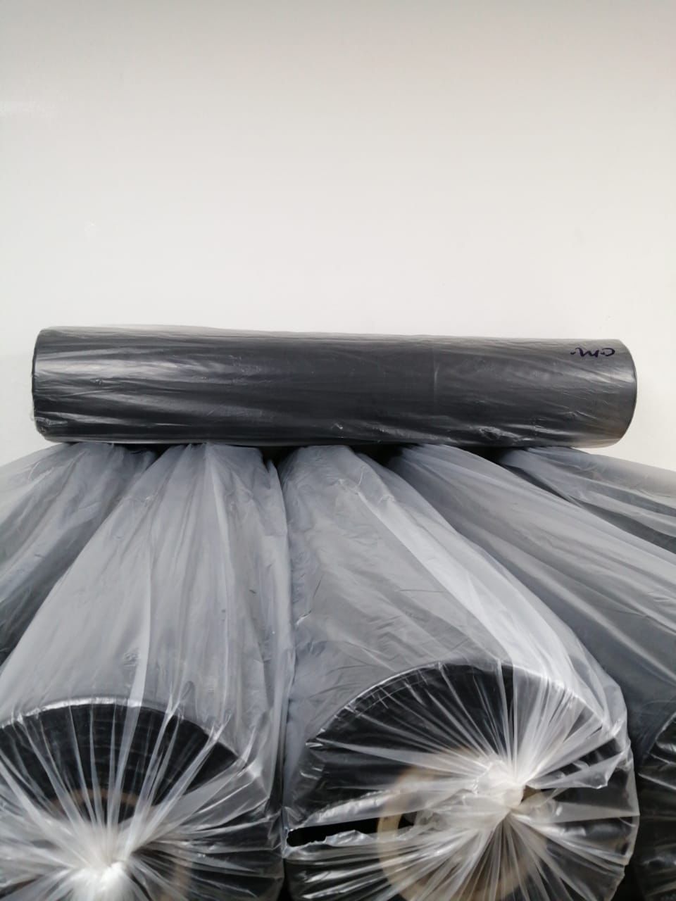 Polietileno nylon negro para construcción  Polietileno para La Constru Foto 7279691-2.jpg