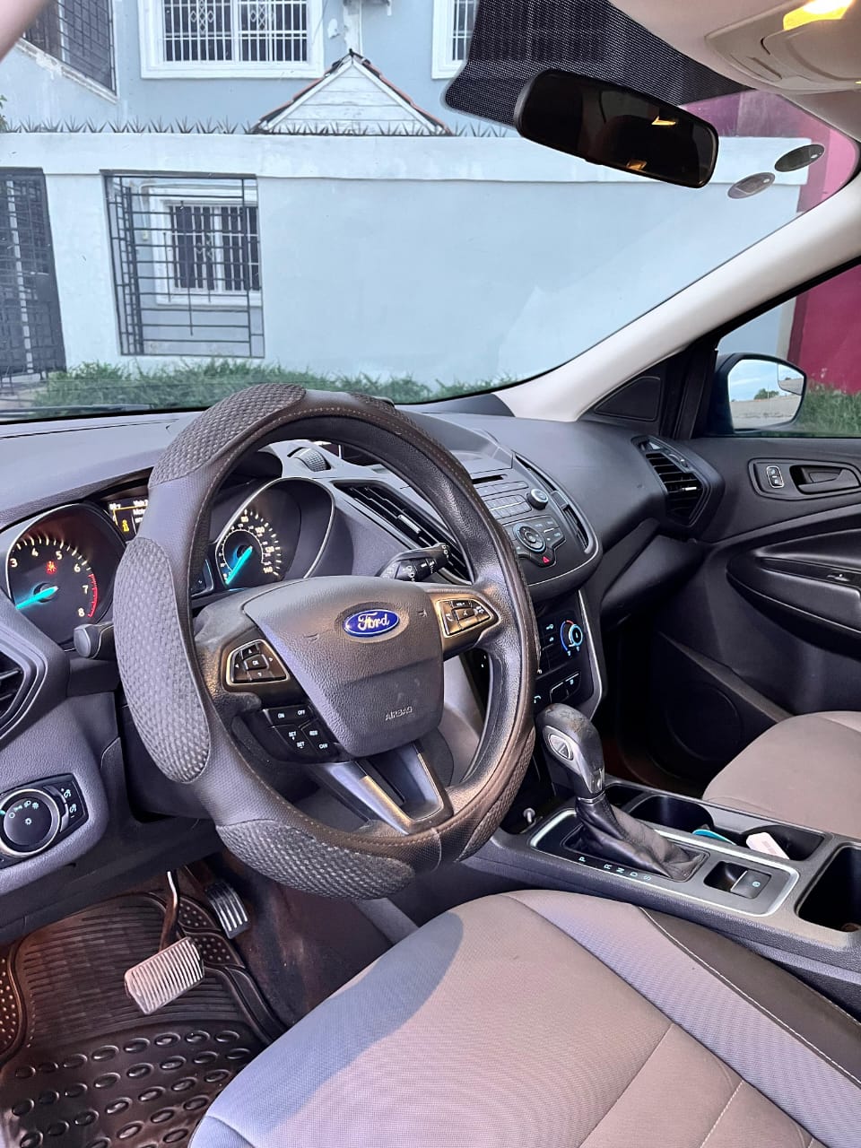 2017 Ford Escape S Foto 7279738-6.jpg