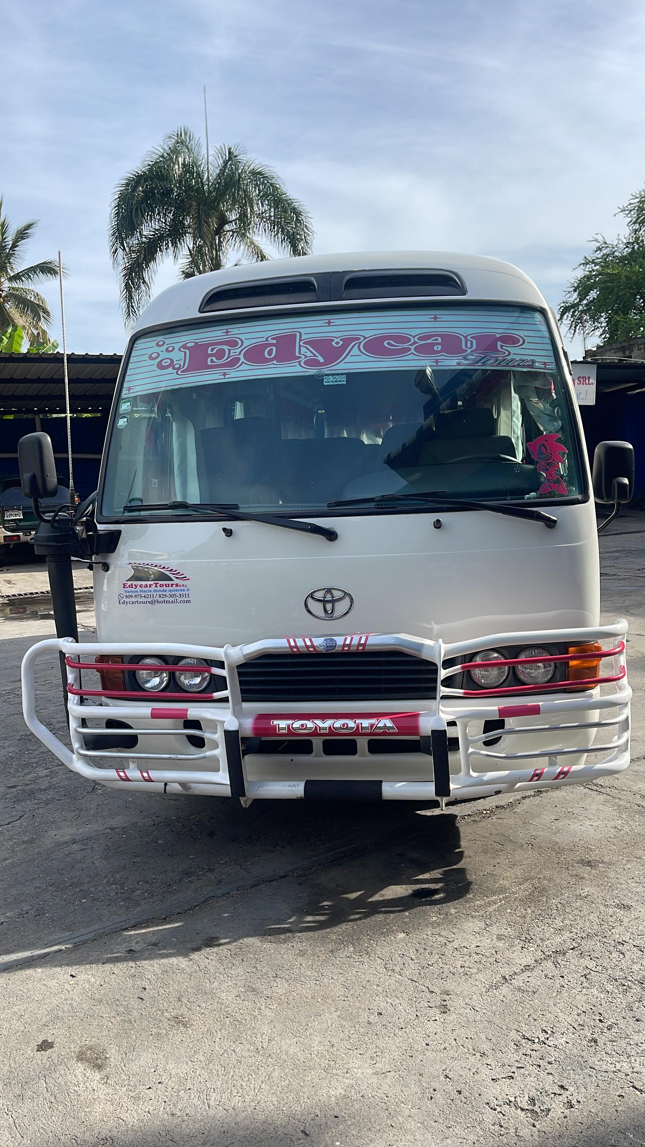Toyota coaster 2010 Foto 7279768-2.jpg