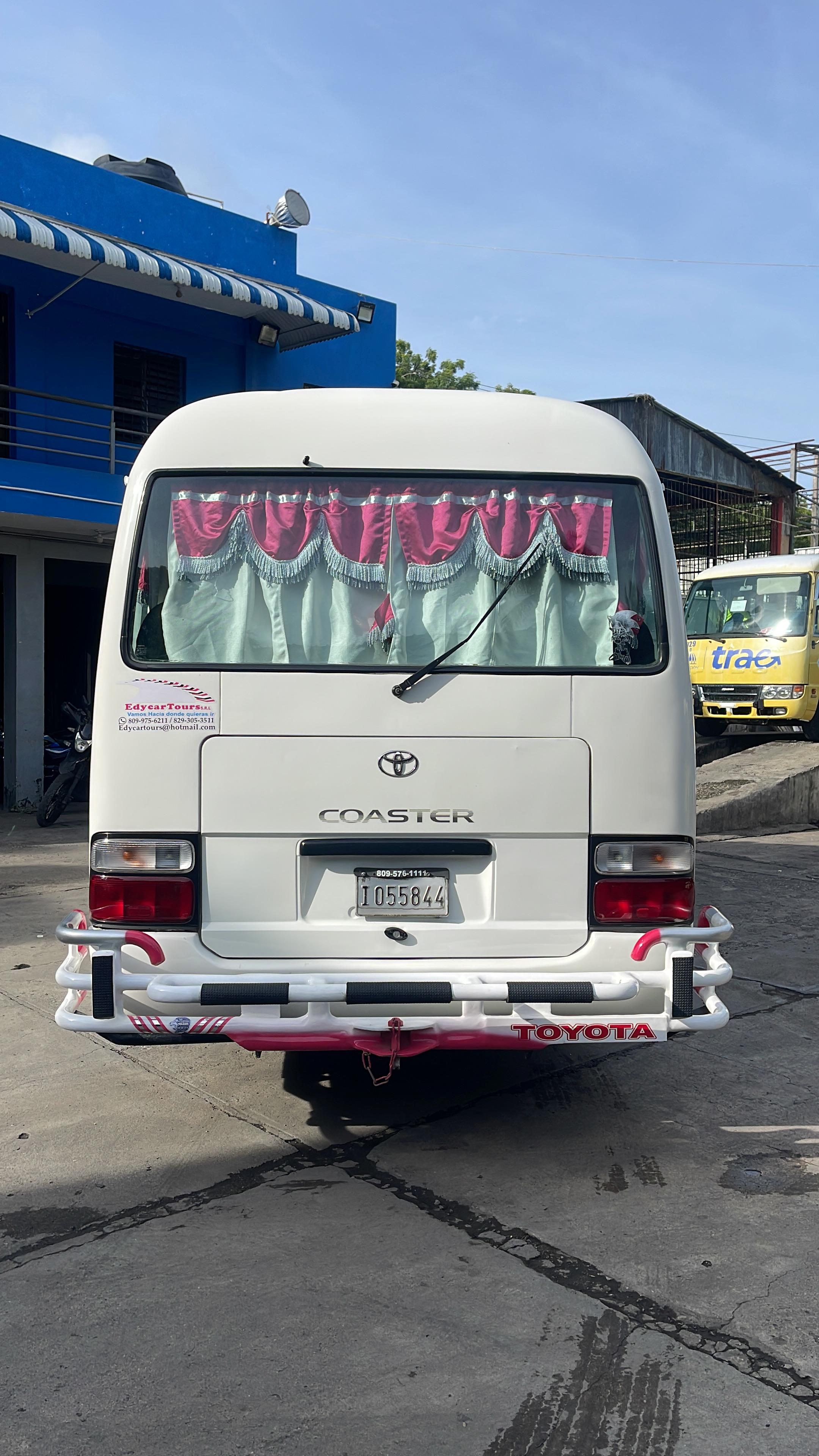 Toyota coaster 2010 Foto 7279768-4.jpg
