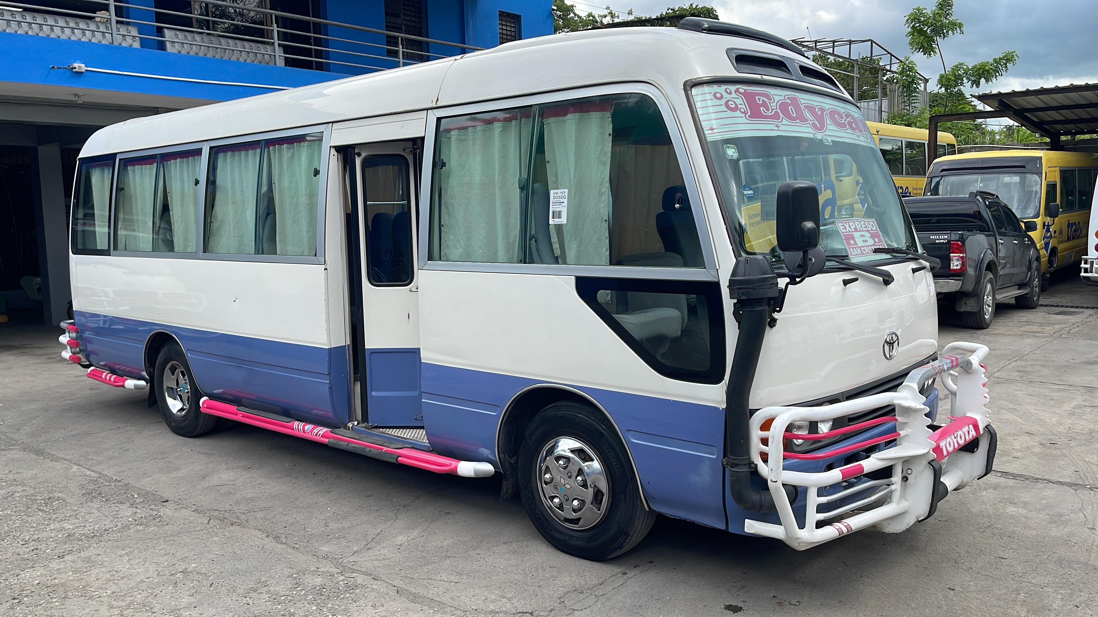Toyota coaster 2015 original  Foto 7279770-2.jpg