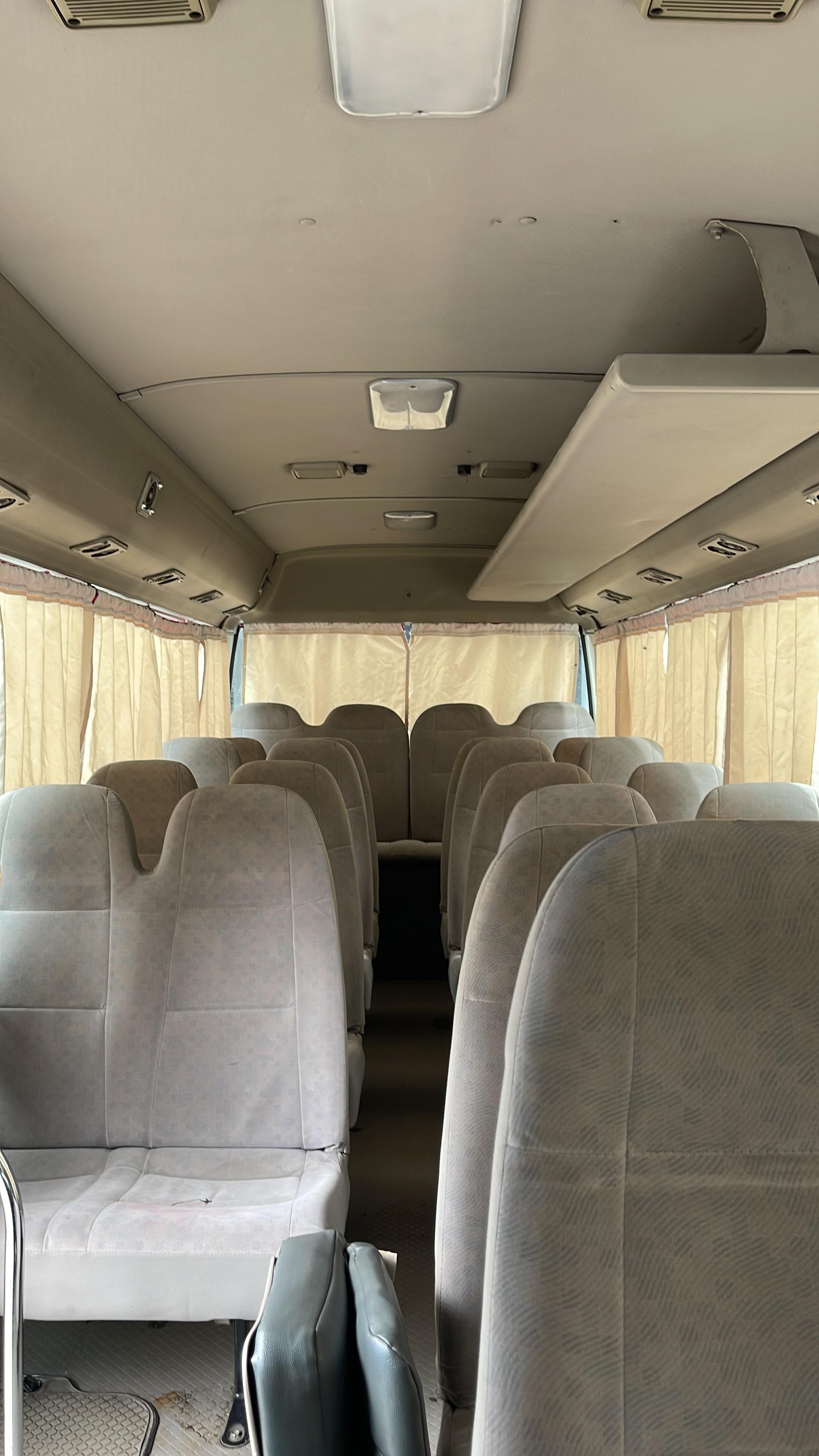 Toyota coaster 2015 original  Foto 7279770-4.jpg
