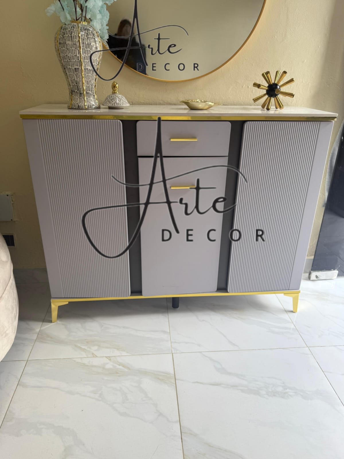 Credenza  blanca  Foto 7279936-2.jpg