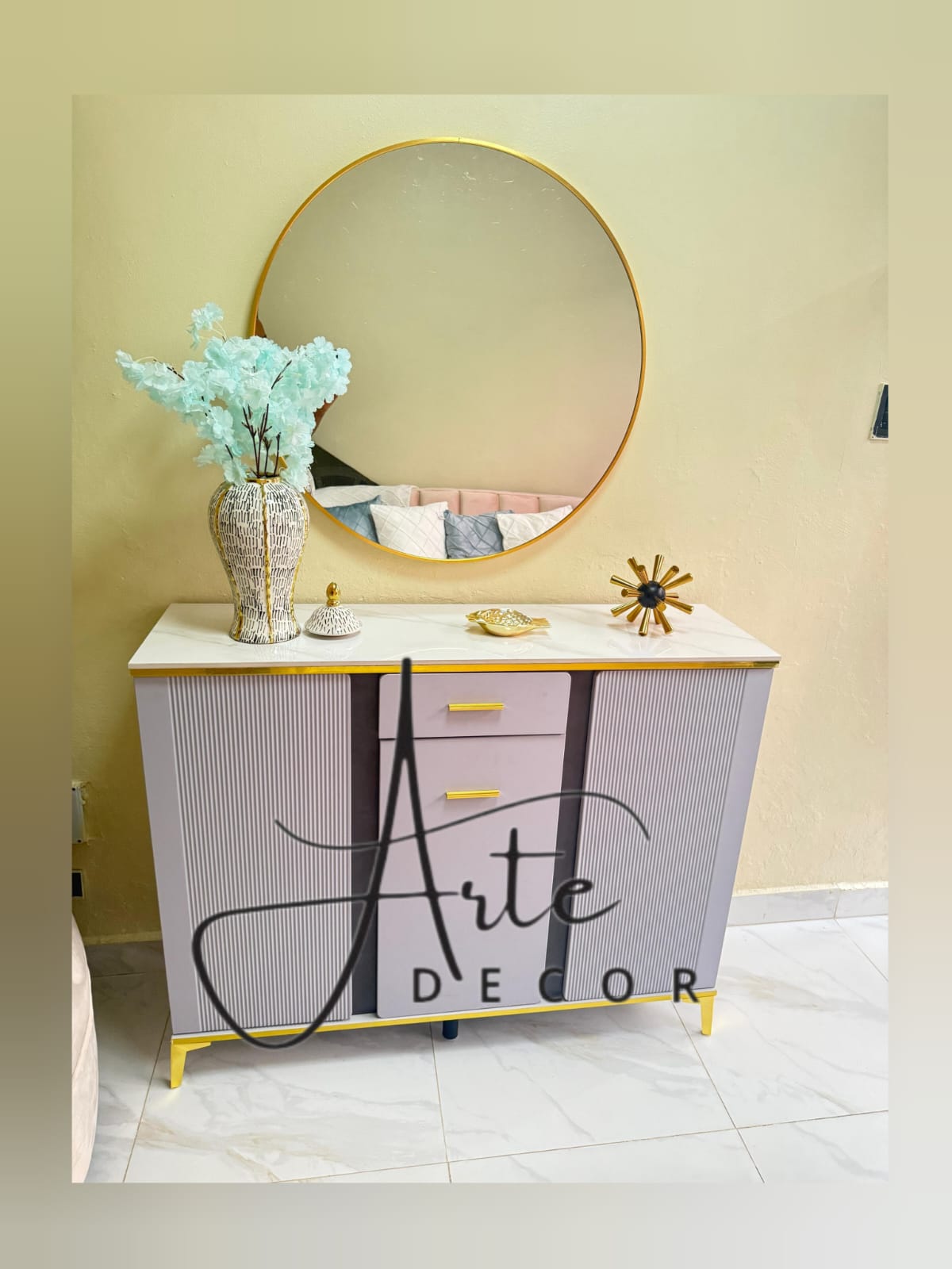 Credenza  blanca  Foto 7279936-3.jpg
