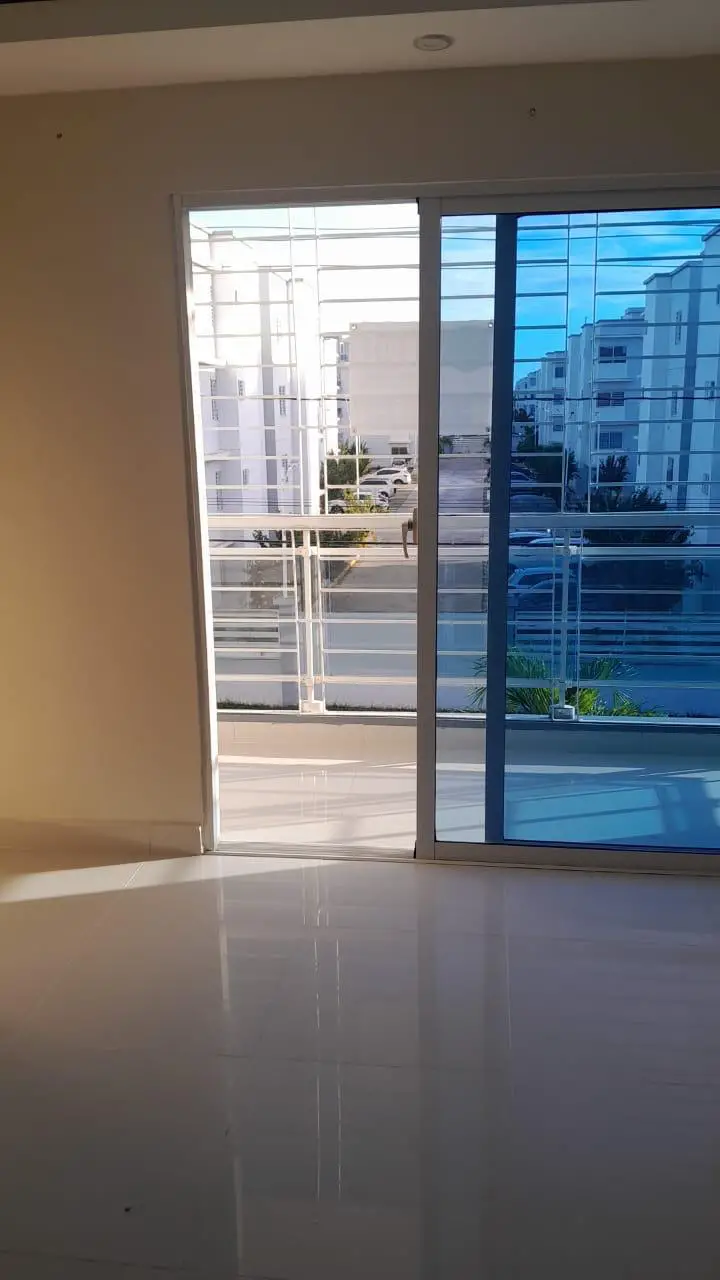 Alquilamos apartamento en residencial de las Cayenas San Isidro  Foto 7279959-11.jpg