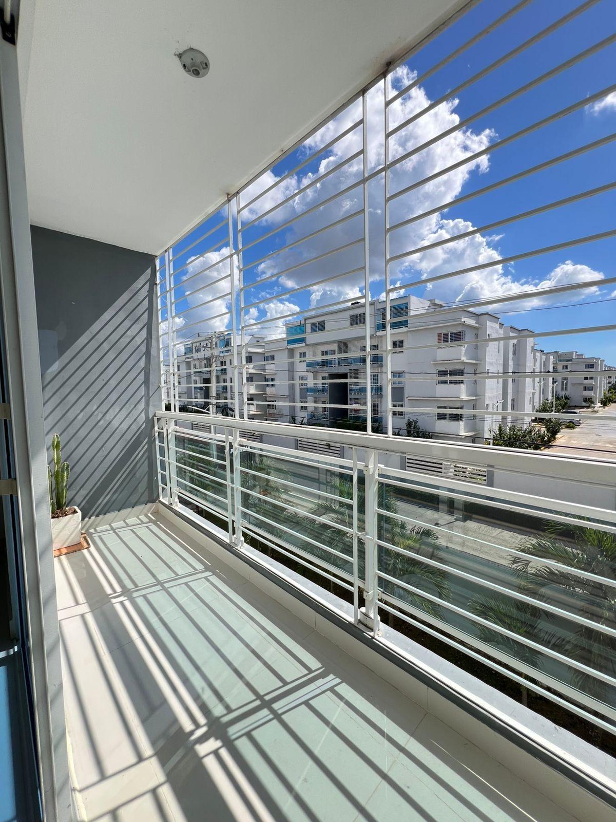 Alquilamos apartamento en residencial de las Cayenas San Isidro  Foto 7279959-9.jpg