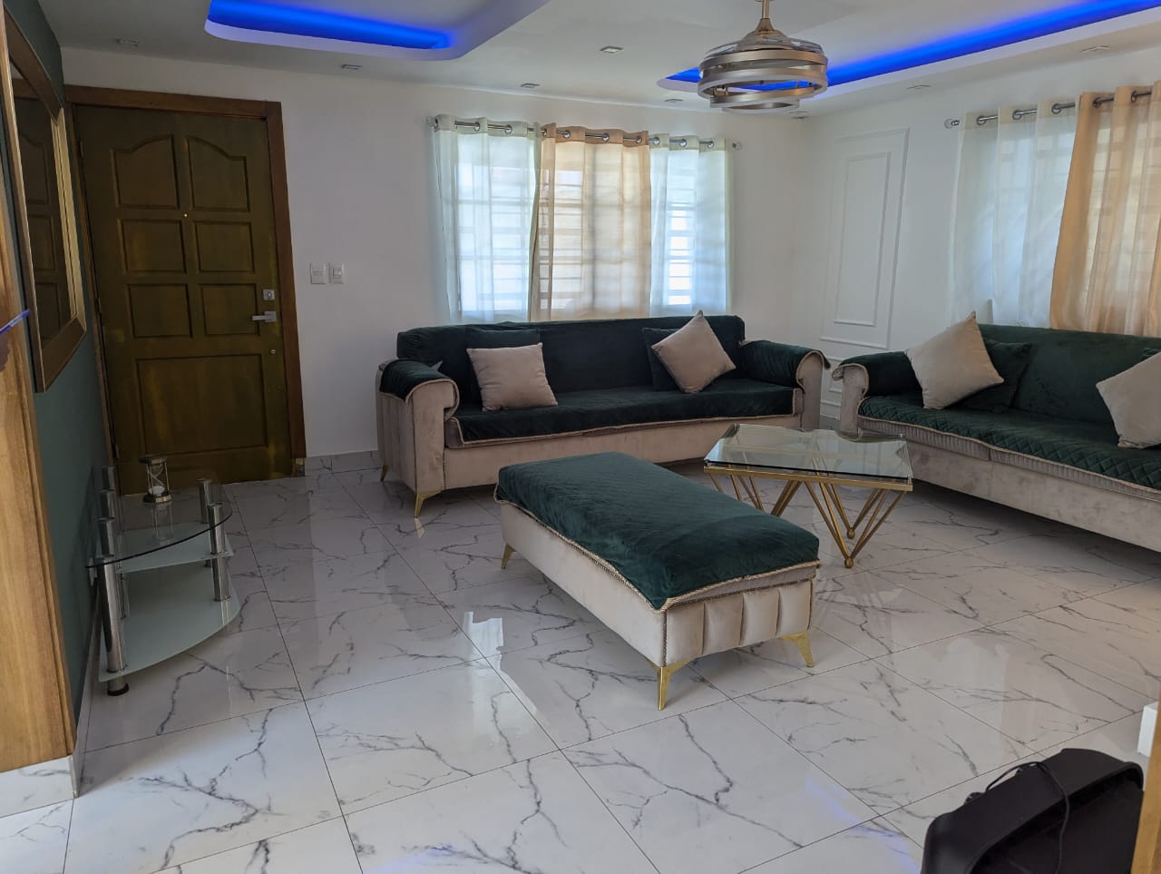 Se Vende Casa Amueblada En Altos Del Parque - Santo Domingo Norte Foto 7280028-6.jpg