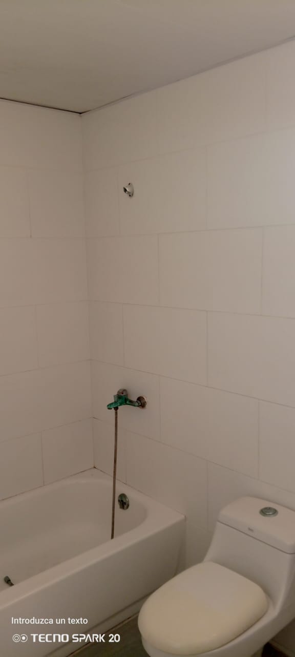 Se Vende Apartamento En Paraíso Oriental Por El Jumbo De La Aut De San Foto 7280029-5.jpg