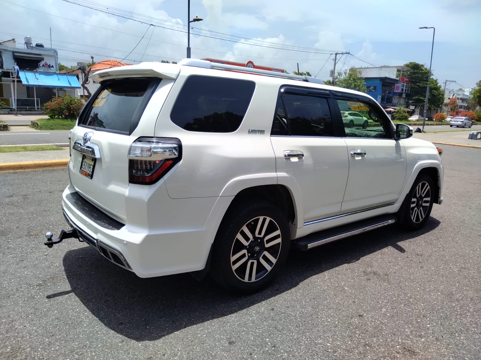 Toyota 4Runner 2016 Limited con Kit Lexus – Estilo potencia y exclusiv Foto 7280046-4.jpg