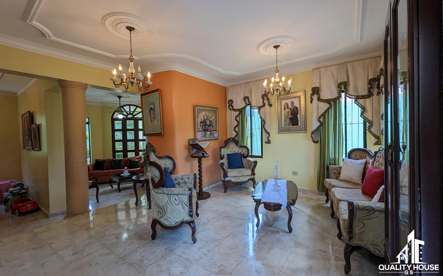 Casa de oportunidad para la familia en Los Tres Ojos Avenida Charles d Foto 7280055-6.jpg