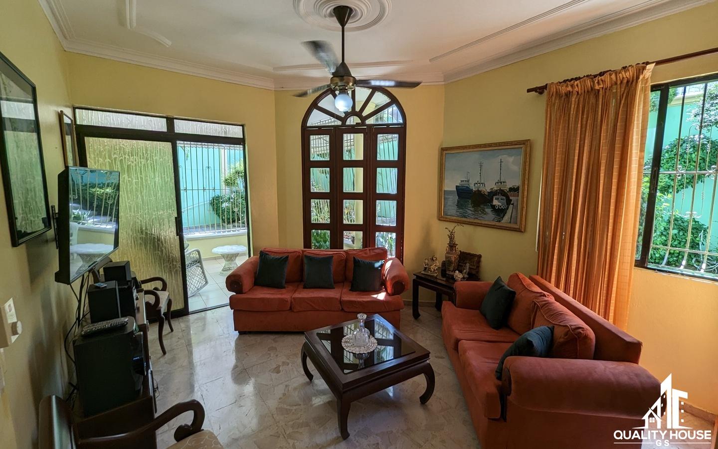 Casa de oportunidad para la familia en Los Tres Ojos Avenida Charles d Foto 7280055-8.jpg