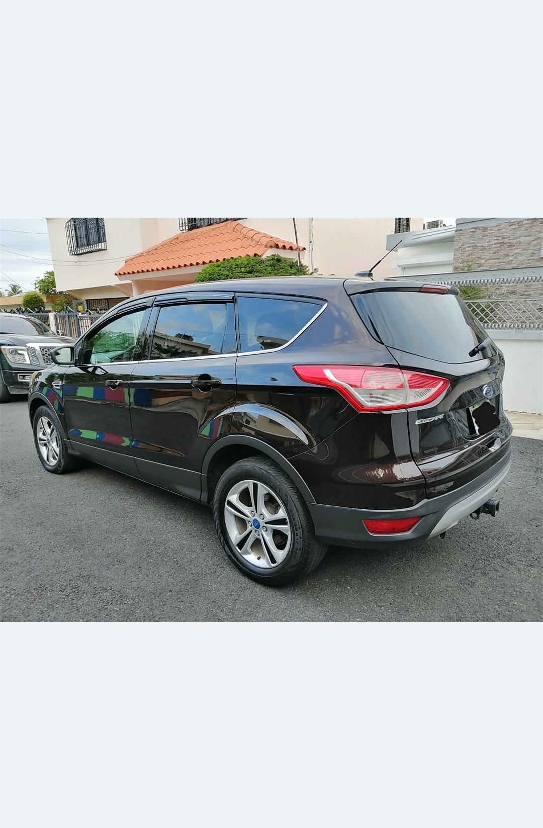 Ford Escape SE 4WD 13 Traspaso Incluidos  Foto 7280548-4.jpg