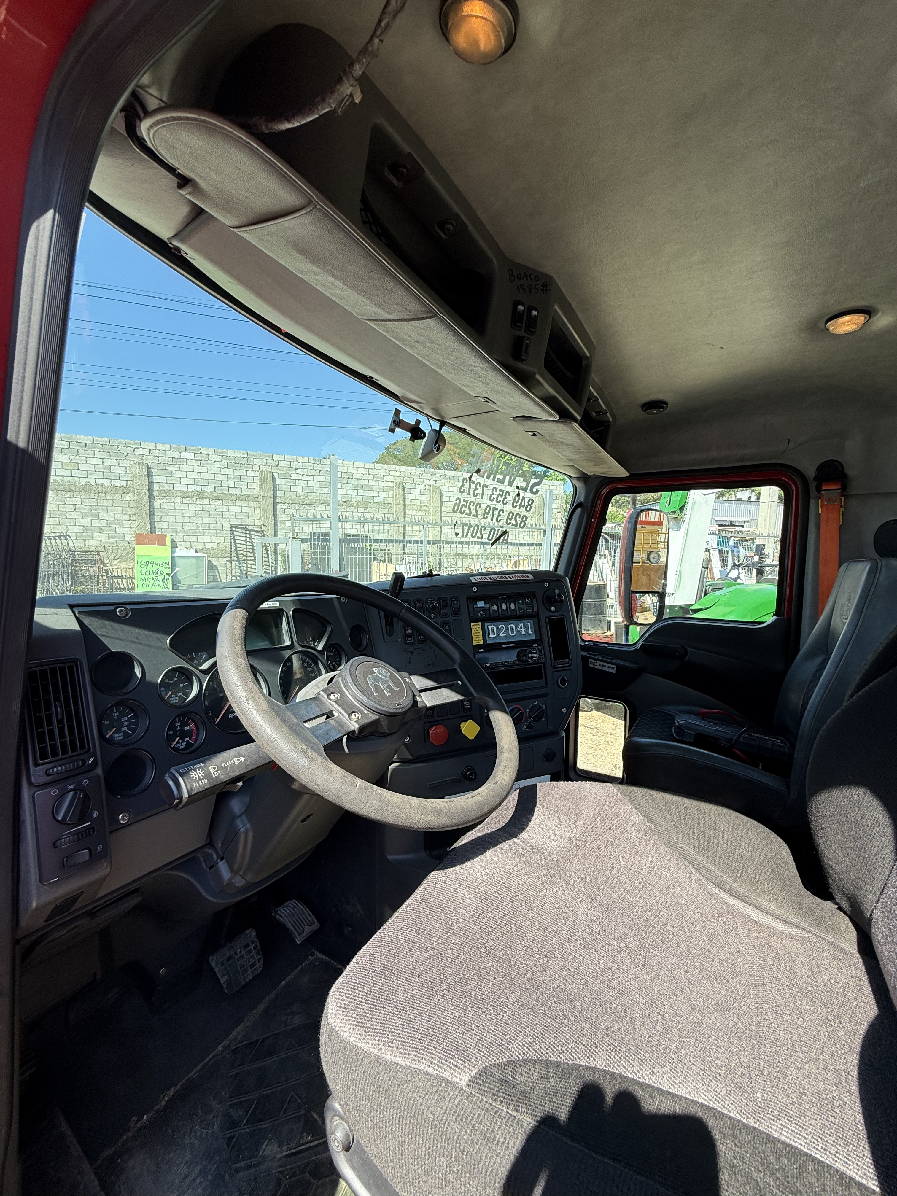 MACK PINNACLE 2017 Foto 7280632-5.jpg