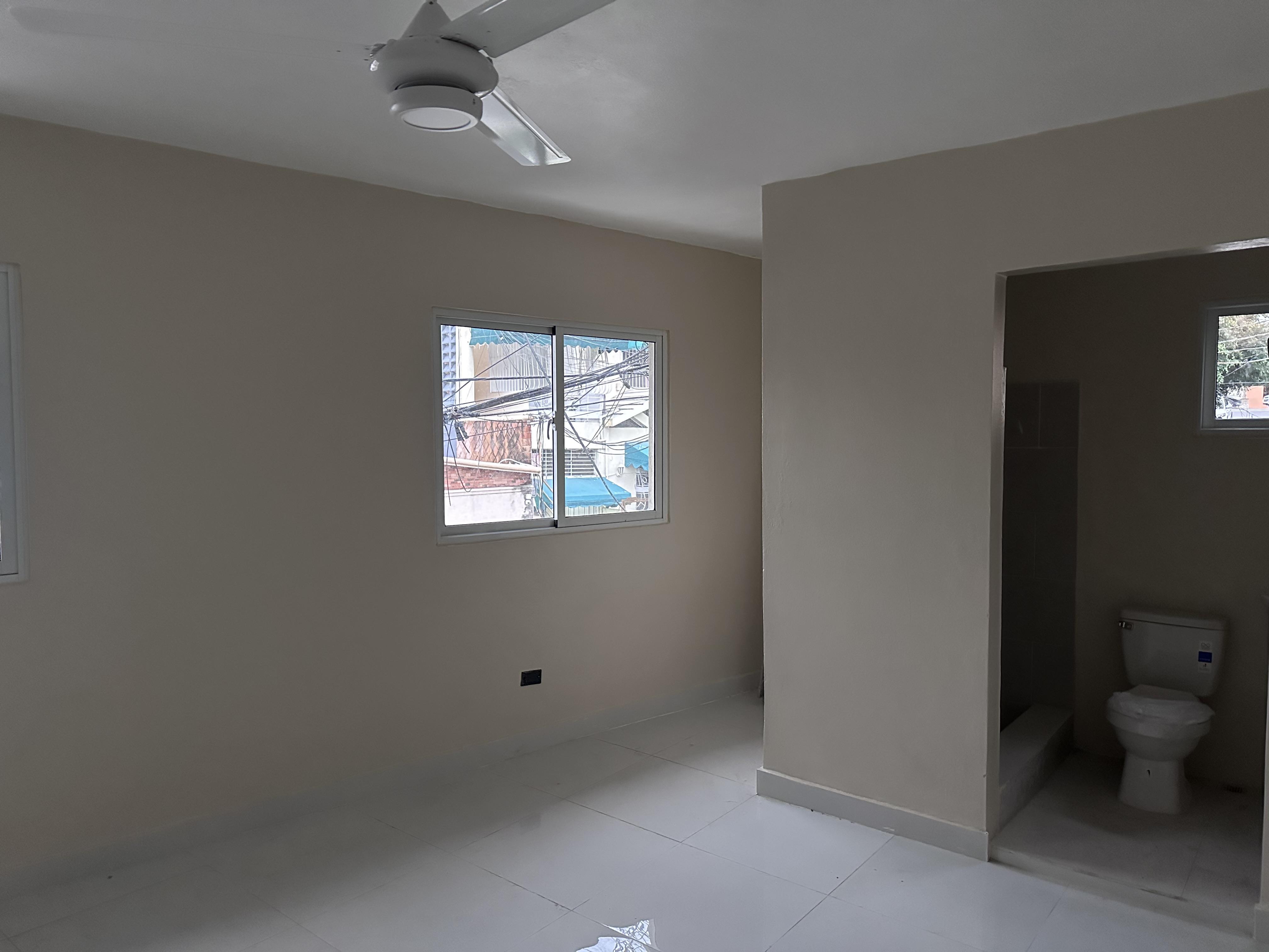 ALQUILO HABITACIONES ESTUDIO APARTA ESTUDIOS Y APARTAMENTOS CERCA DE L Foto 7280842-6.jpg