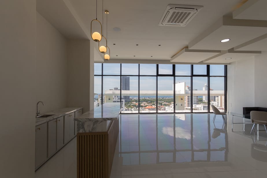 Apartamento en Torre Luxury en Urbanizacion Real  Foto 7281108-13.jpg