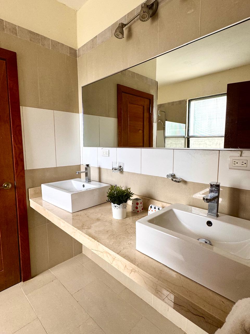 Villa de 3 Habitaciones en Venta en Juan Dolió.  Foto 7281120-4.jpg