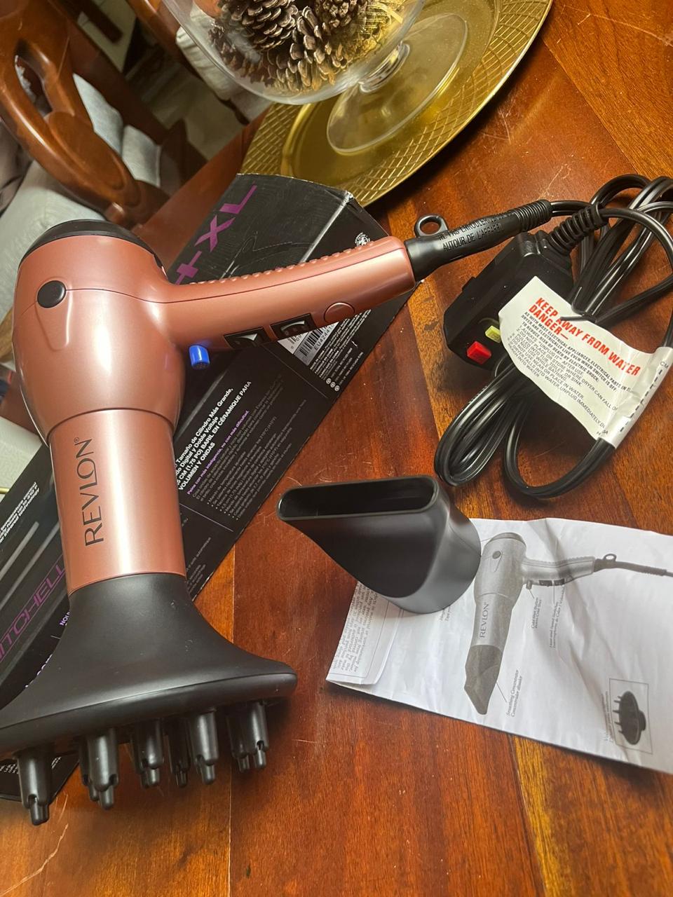 BLOWER REVLON CON DIFUSOR en Santo Domingo DN Foto 7281147-1.jpg