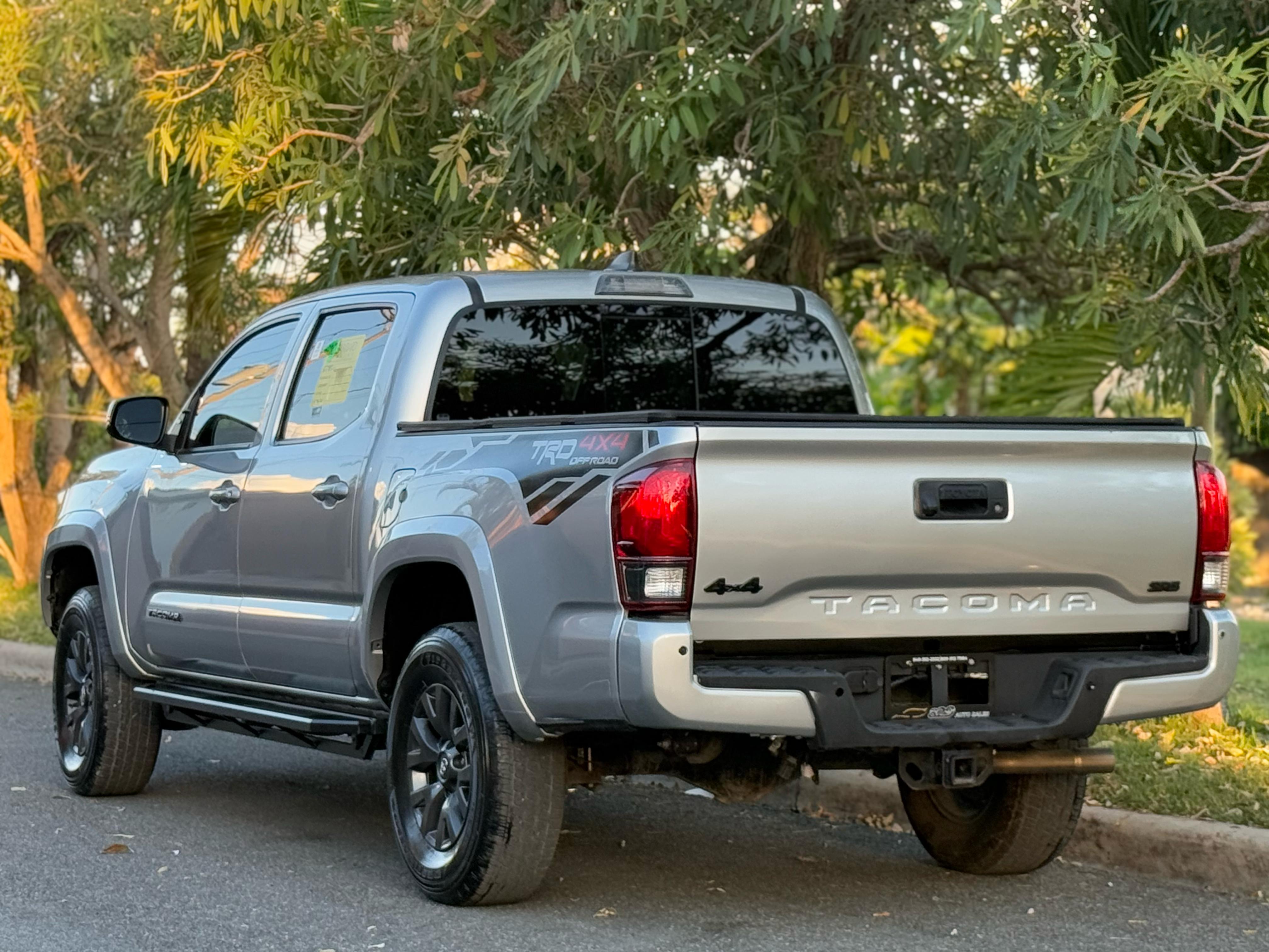 TOYOTA TACOMA TRD 4X4 2023 Foto 7281337-4.jpg