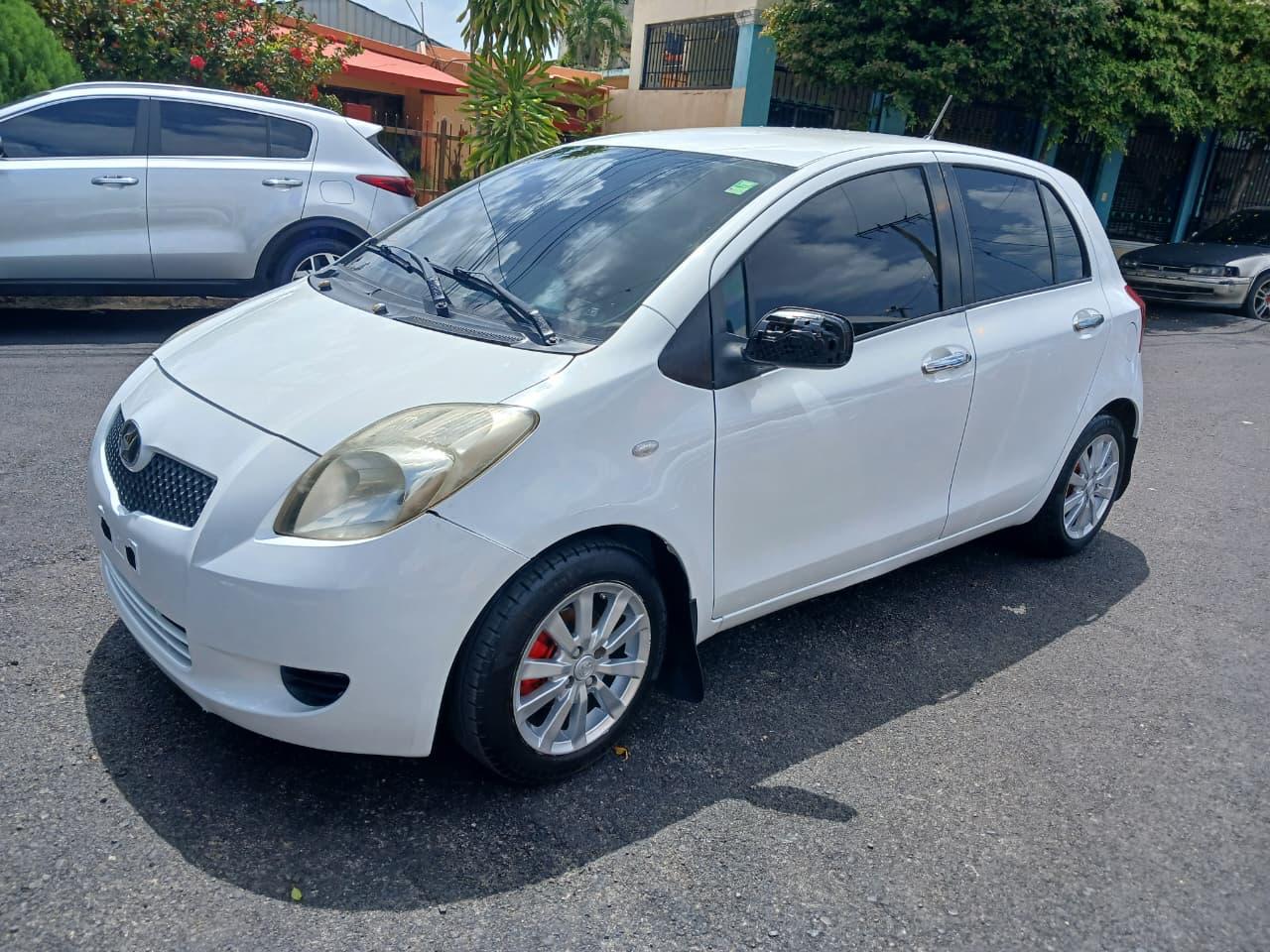  Toyota Vitz 4cl 2007 en la lata ubicada en Cristo Rey Foto 7281557-4.jpg