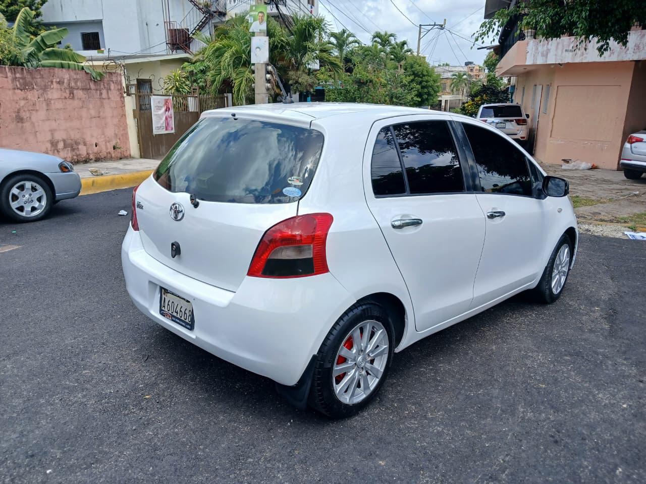  Toyota Vitz 4cl 2007 en la lata ubicada en Cristo Rey Foto 7281557-7.jpg