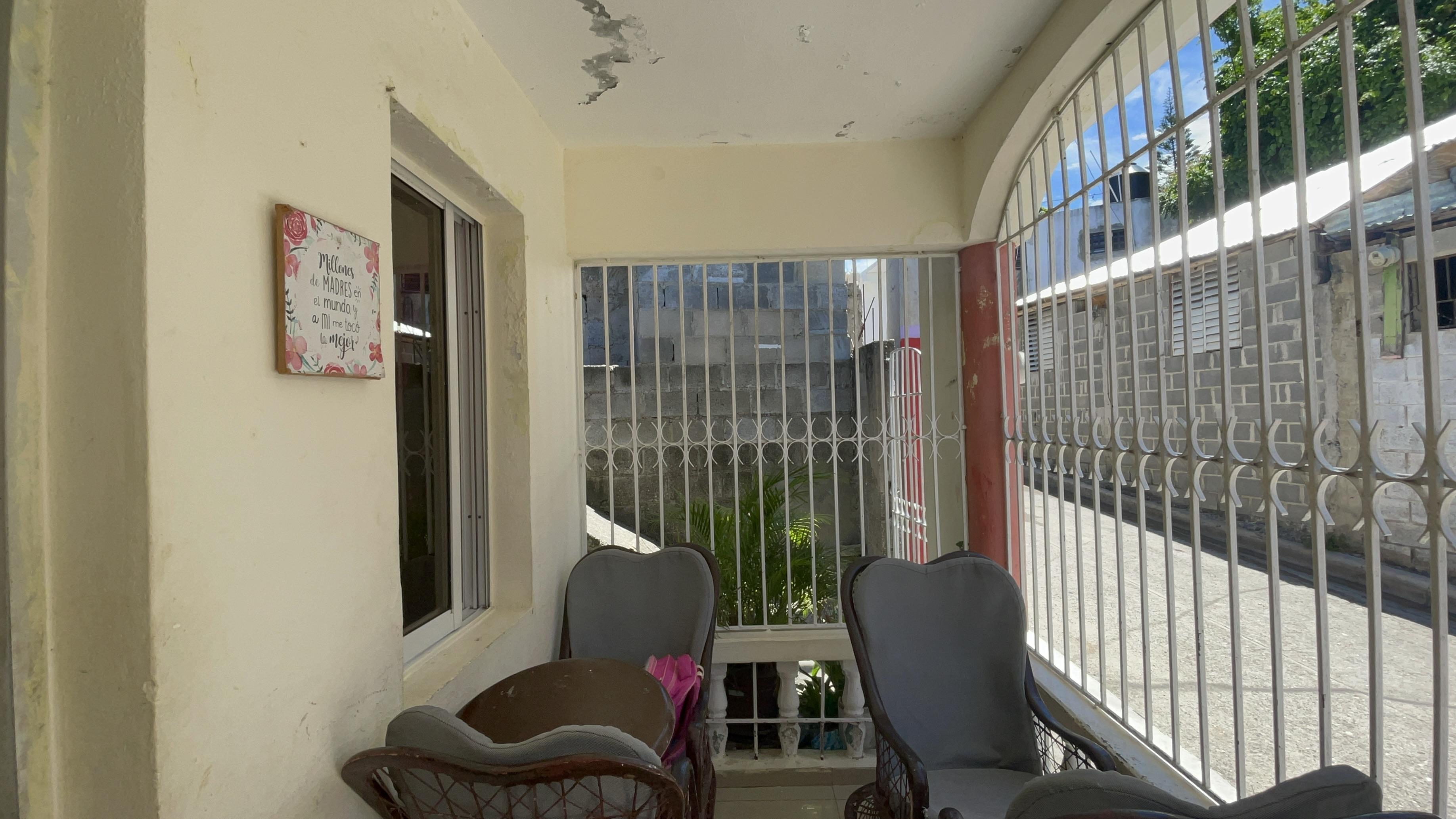 Vendo propiedad con 3 apartamentos en Haina  Foto 7281940-2.jpg