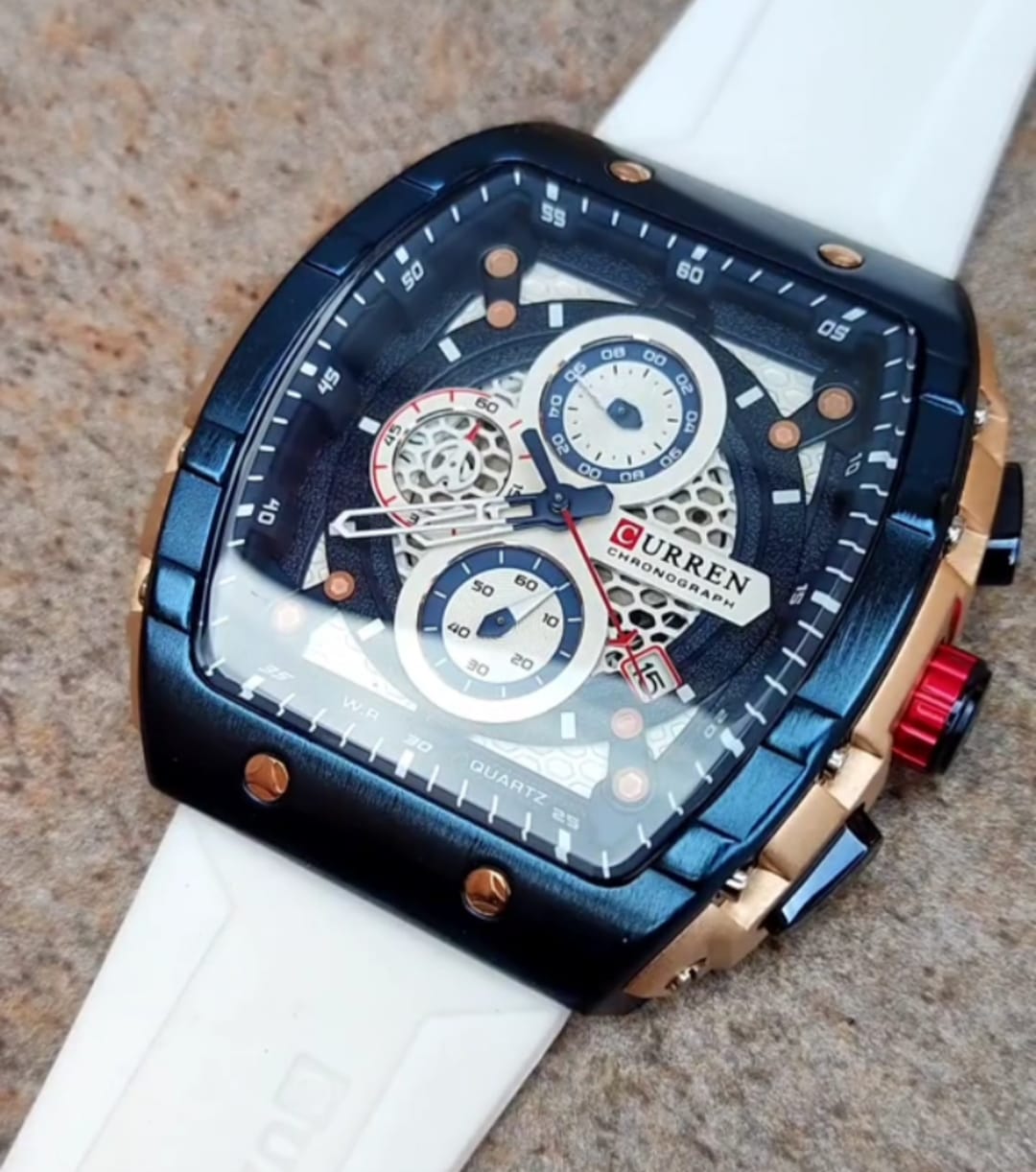 Reloj Curren estilo militar-deportivo Cronografo fechero Mov Cuarzo Ja Foto 7282040-2.jpg